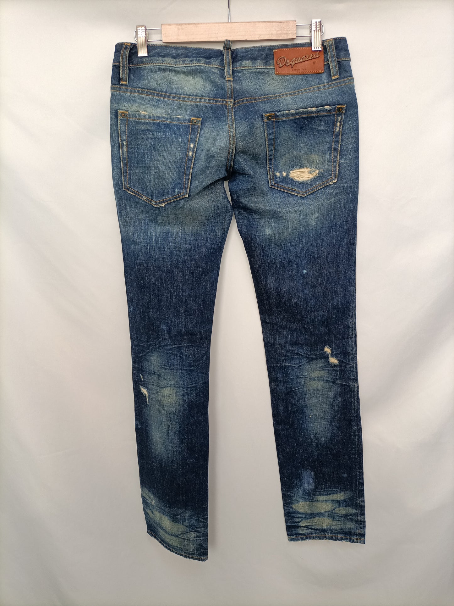 DAQUARED. Vintage-effect trousers, size 42