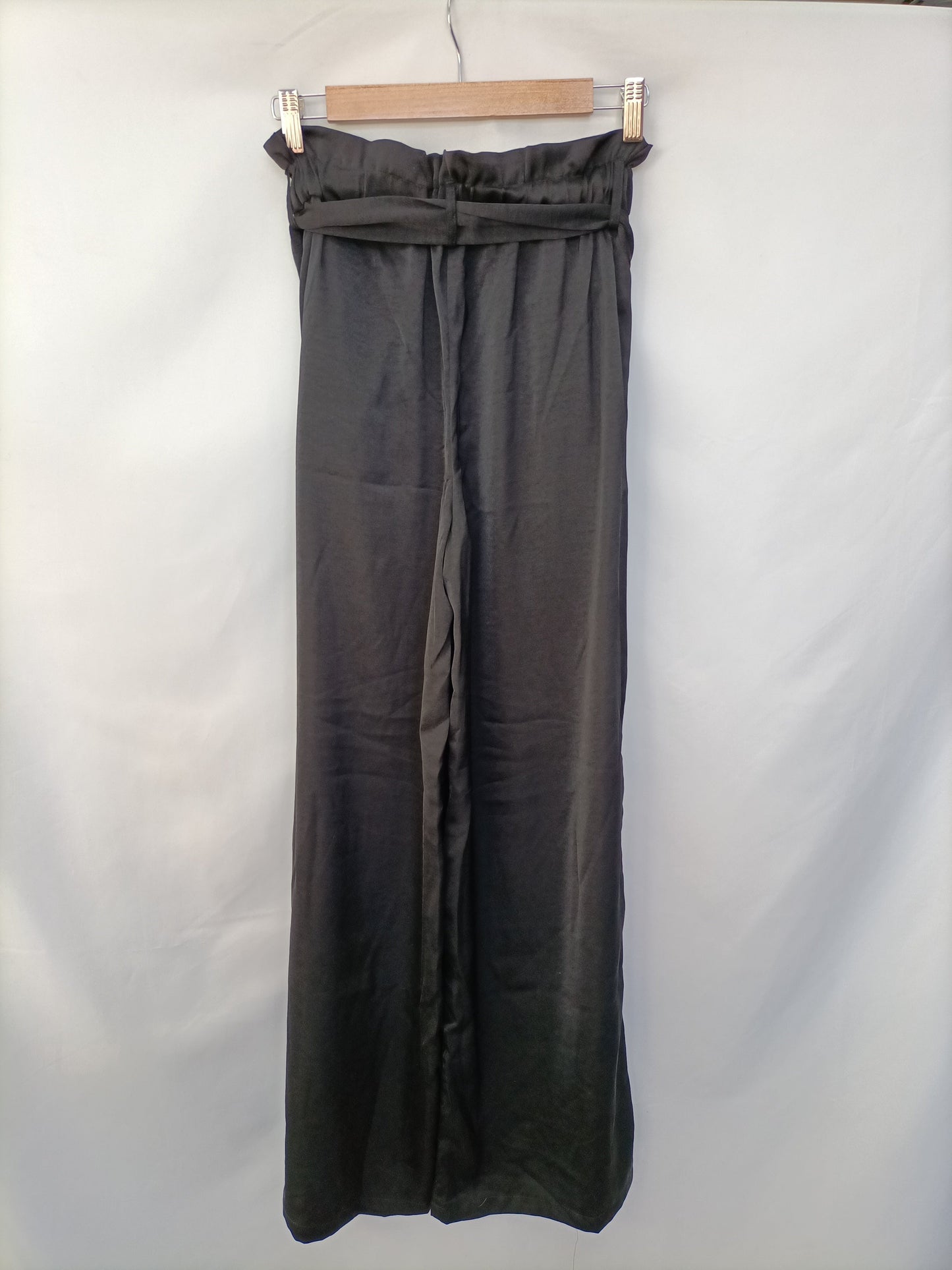 MANGO. Black palazzo pants, size xs