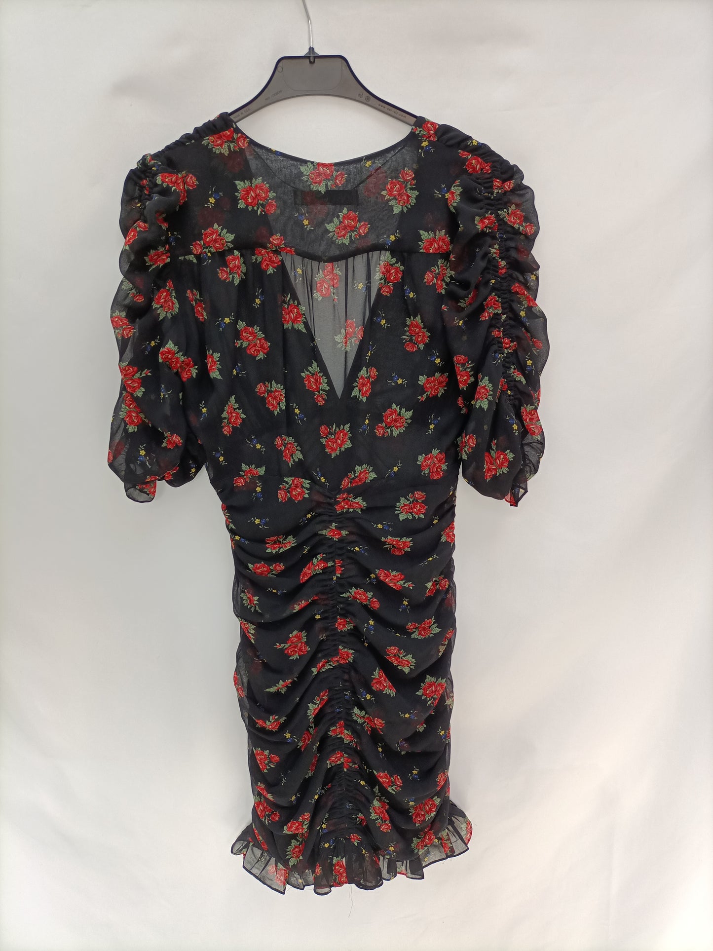 ZARA. Vestido negro fruncido T.s