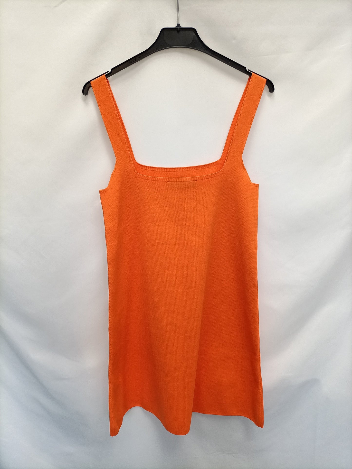 ZARA. Vestido punto naranja T.m