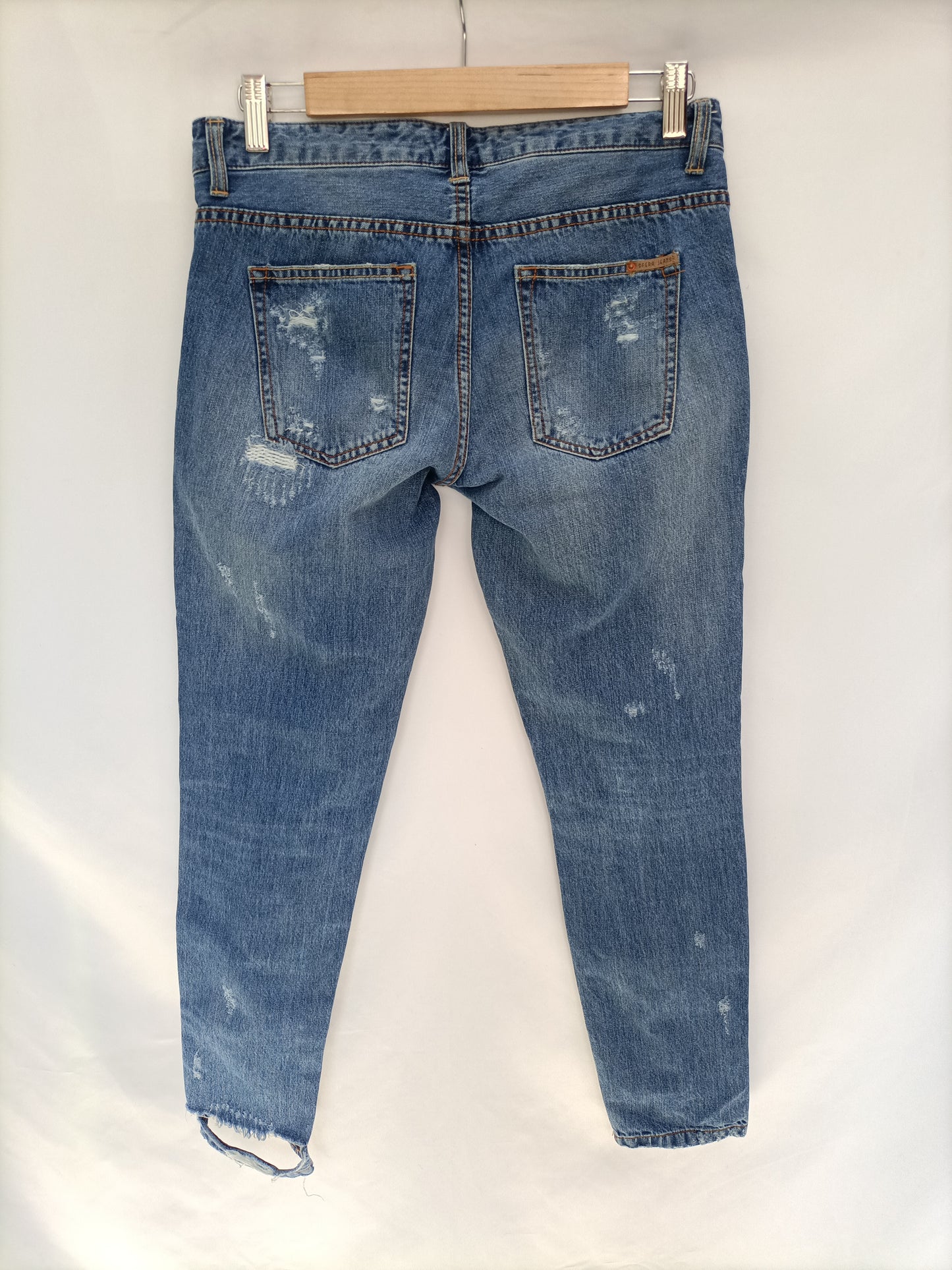 SFERA. Ripped jeans size 36