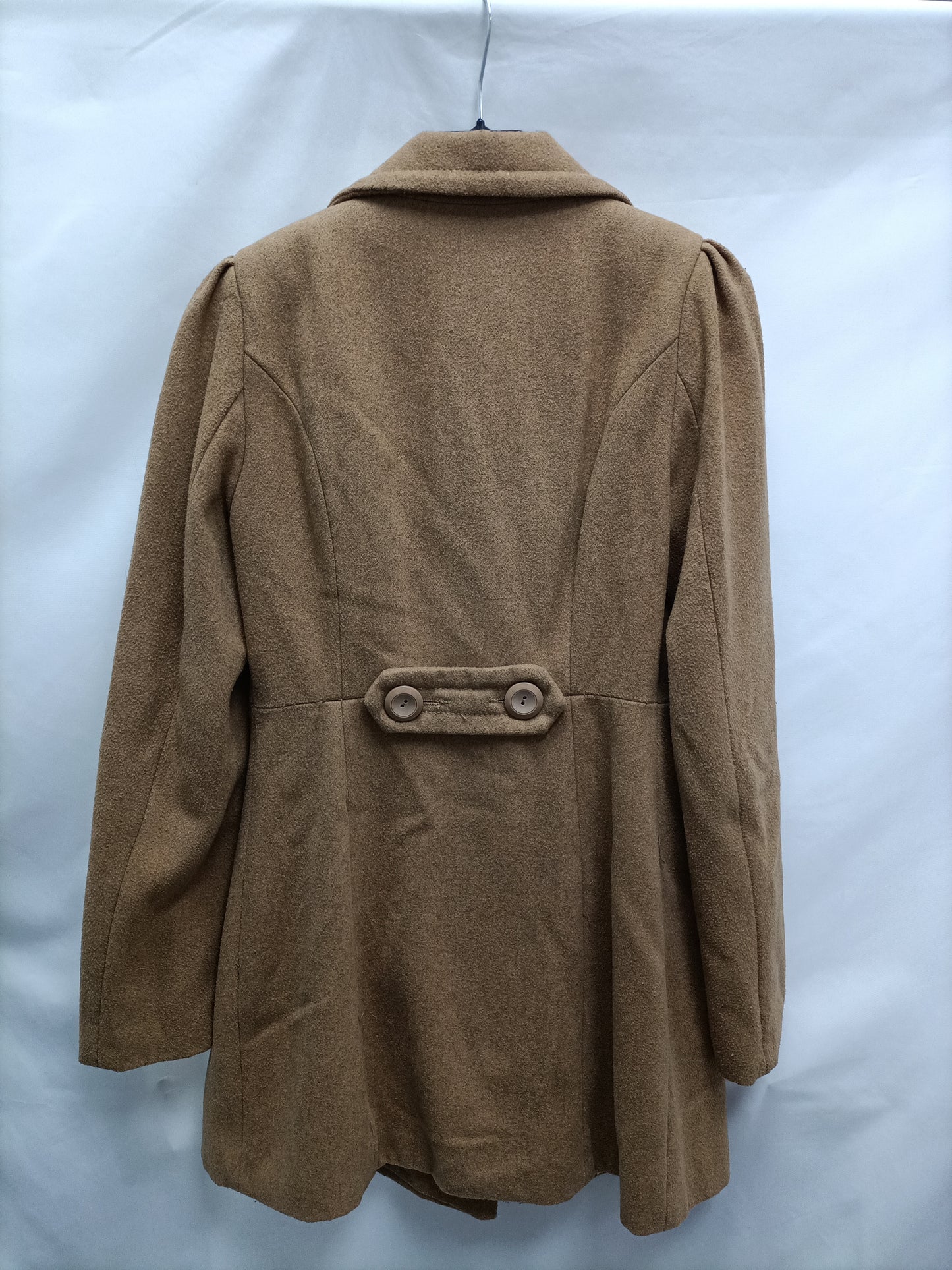 MarketSTRADIVARIUS.Camel cloth coat Ts