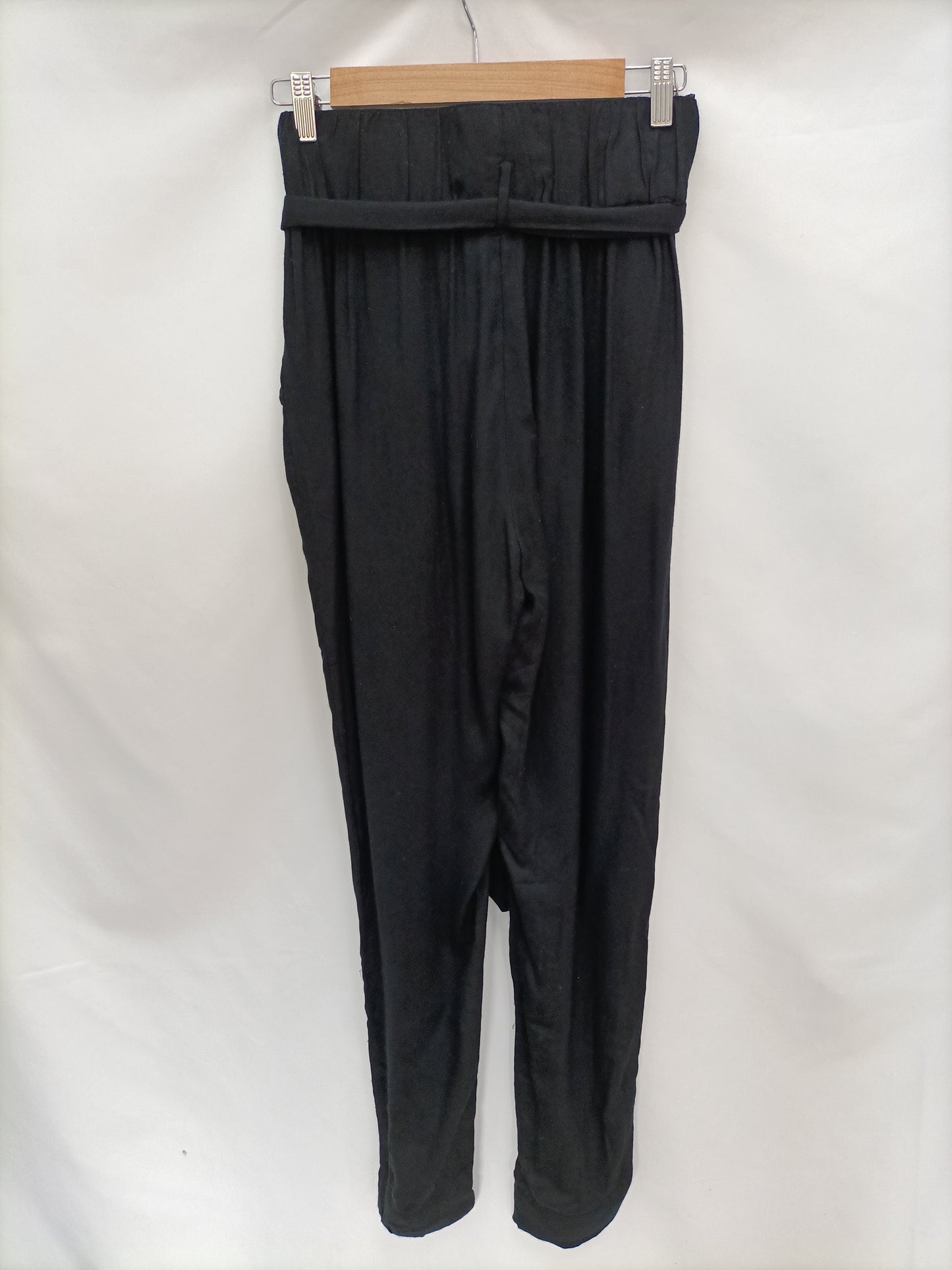ZARA. Pantalón fluido negro T.m