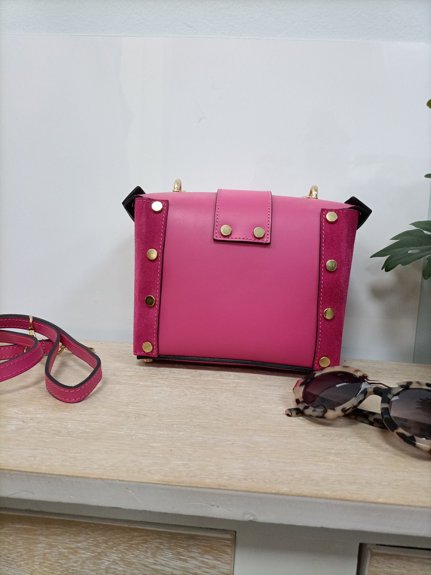 OTHERS. Pink double-textured bag