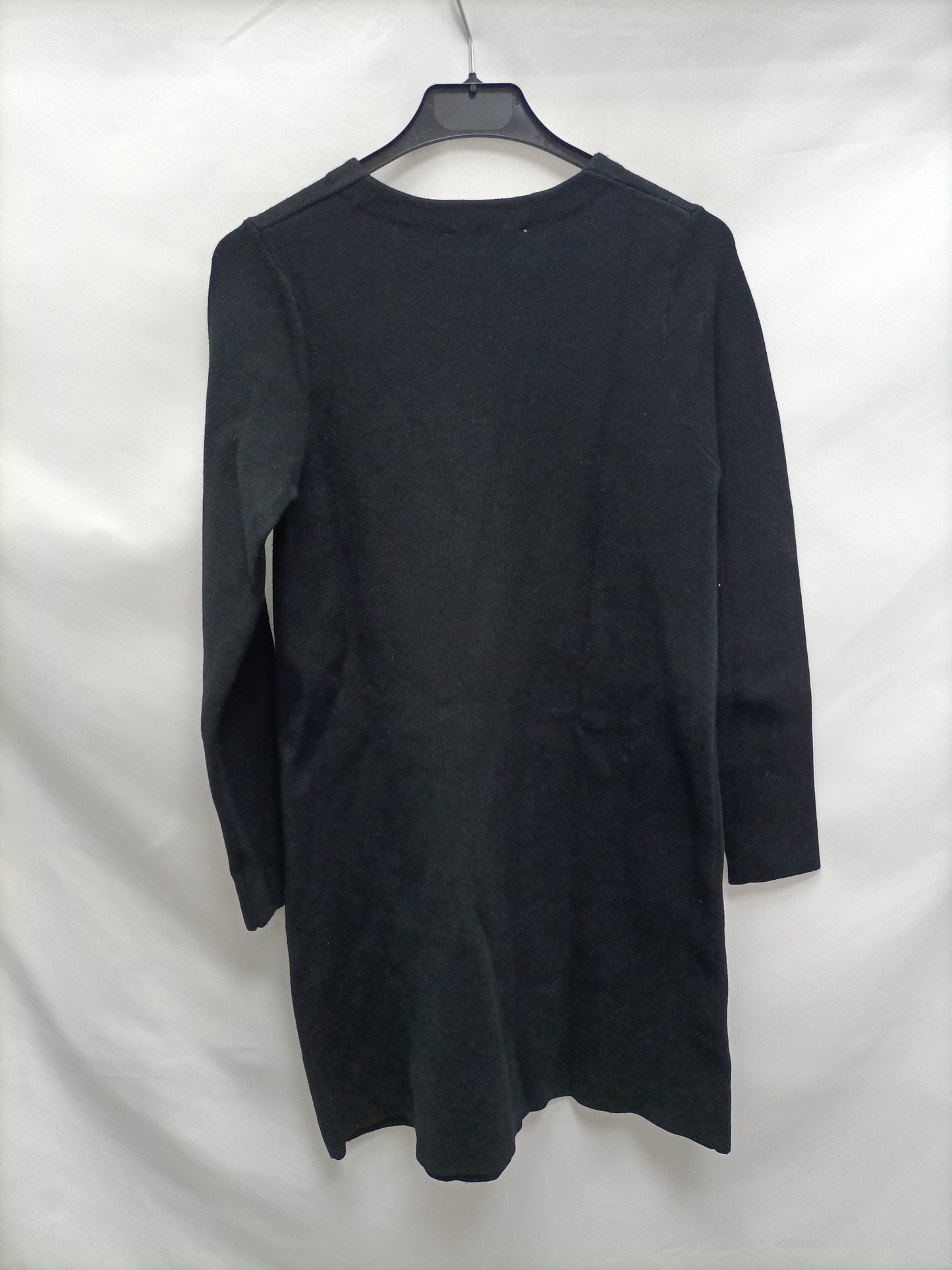 ZARA. Vestido negro punto T.s