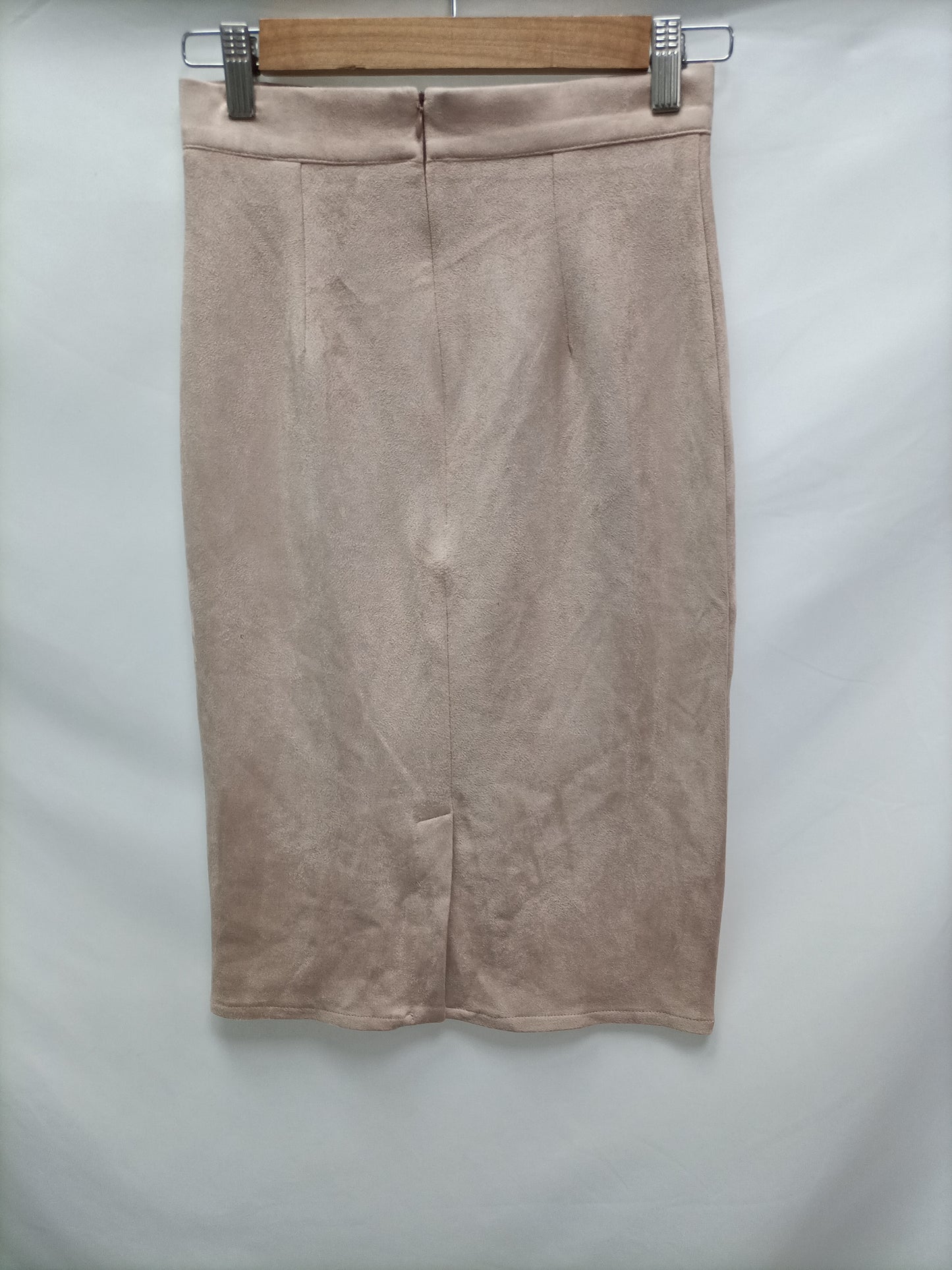 MISSGUIDED. Falda antelina rosa T.s