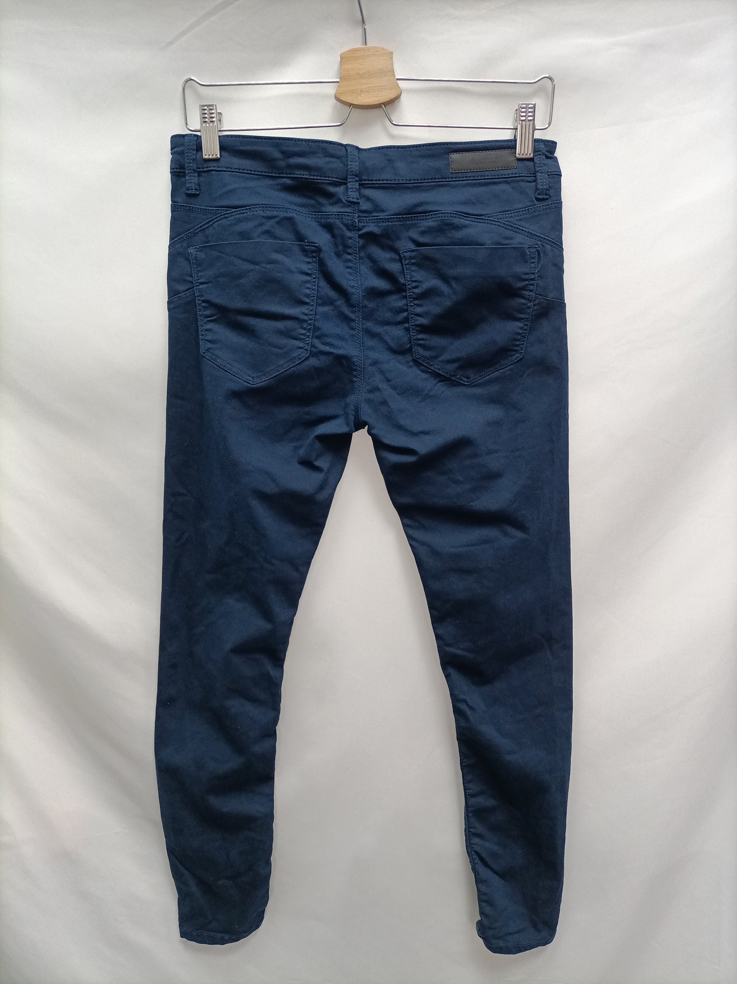 STRADIVARIUS. Skinny blue trousers, size 38