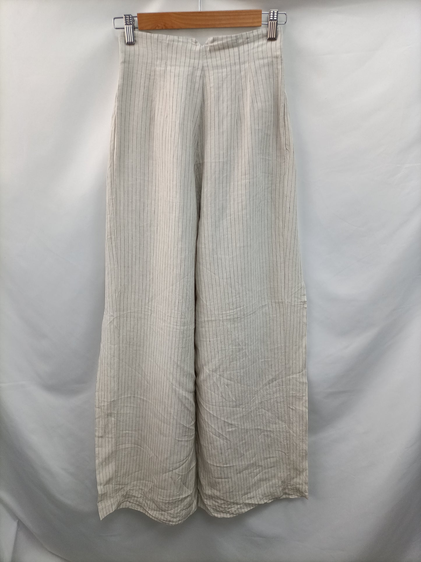 CORTANA. Pantalón Palazzo rayas T.32