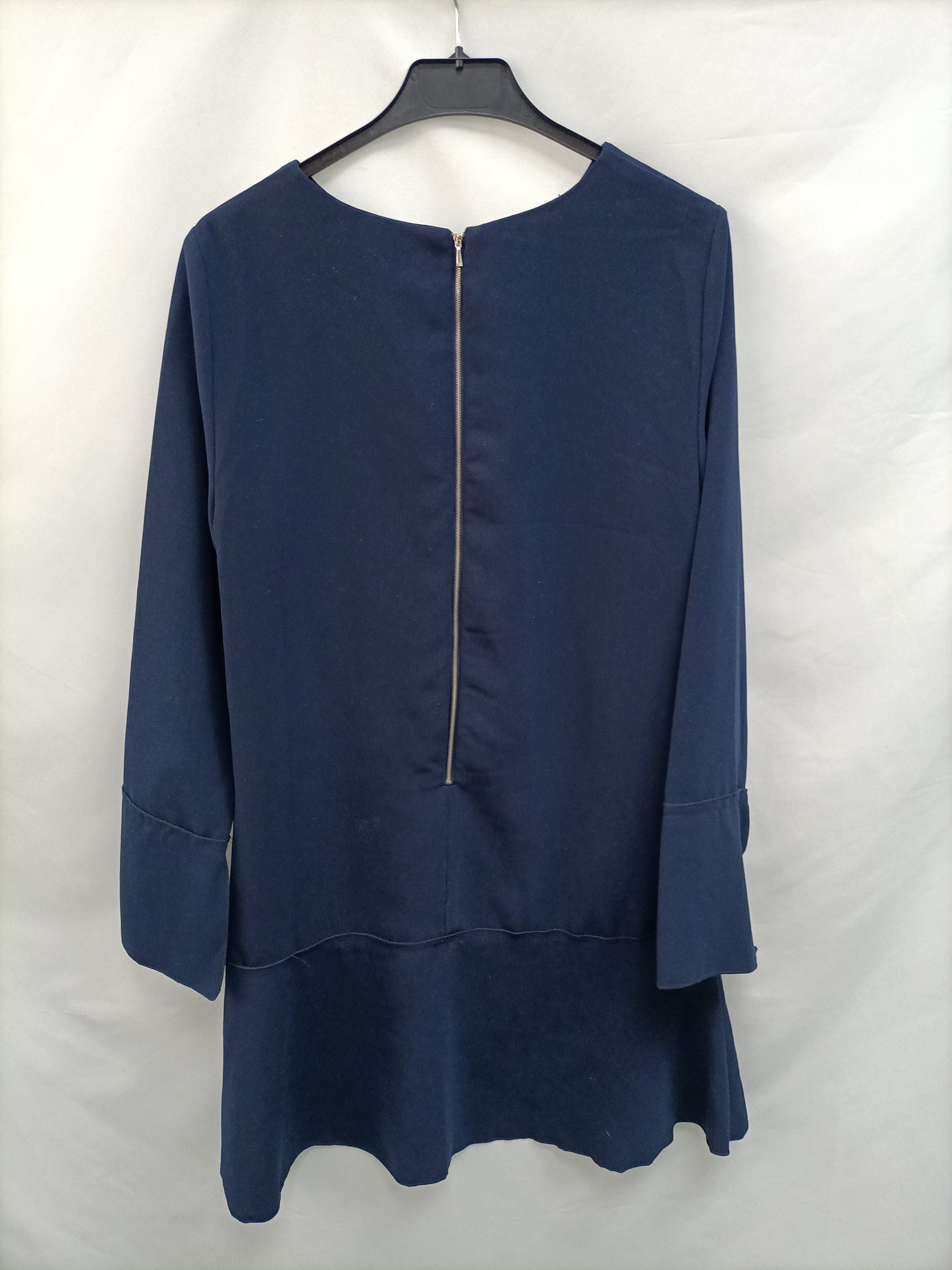 MANGO. Vestido azul volante T.m