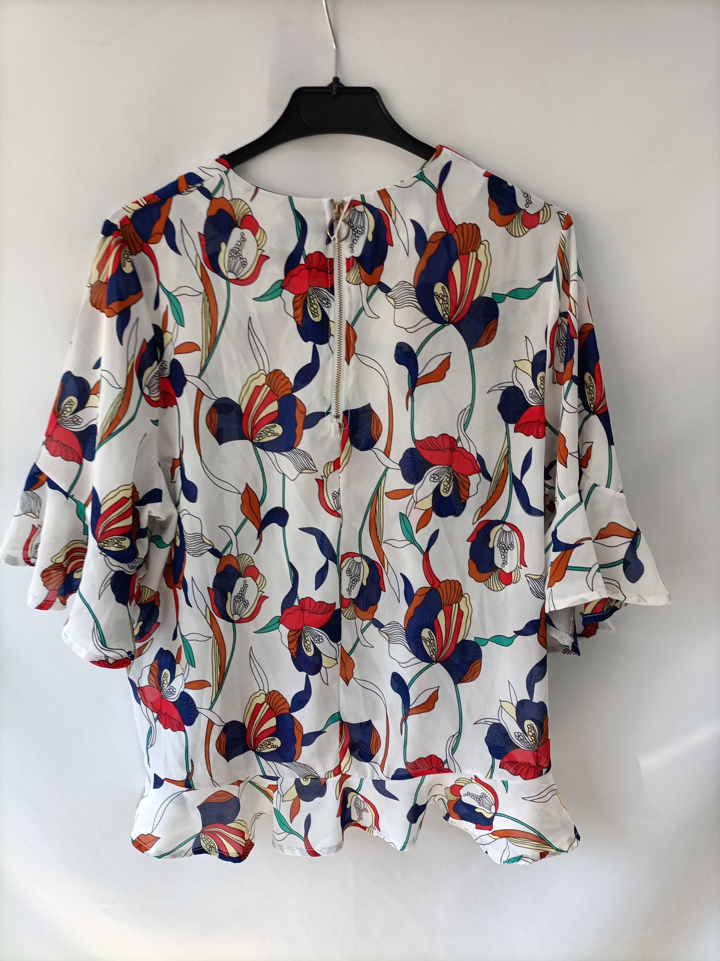 OTRAS. Blusa flores T.44