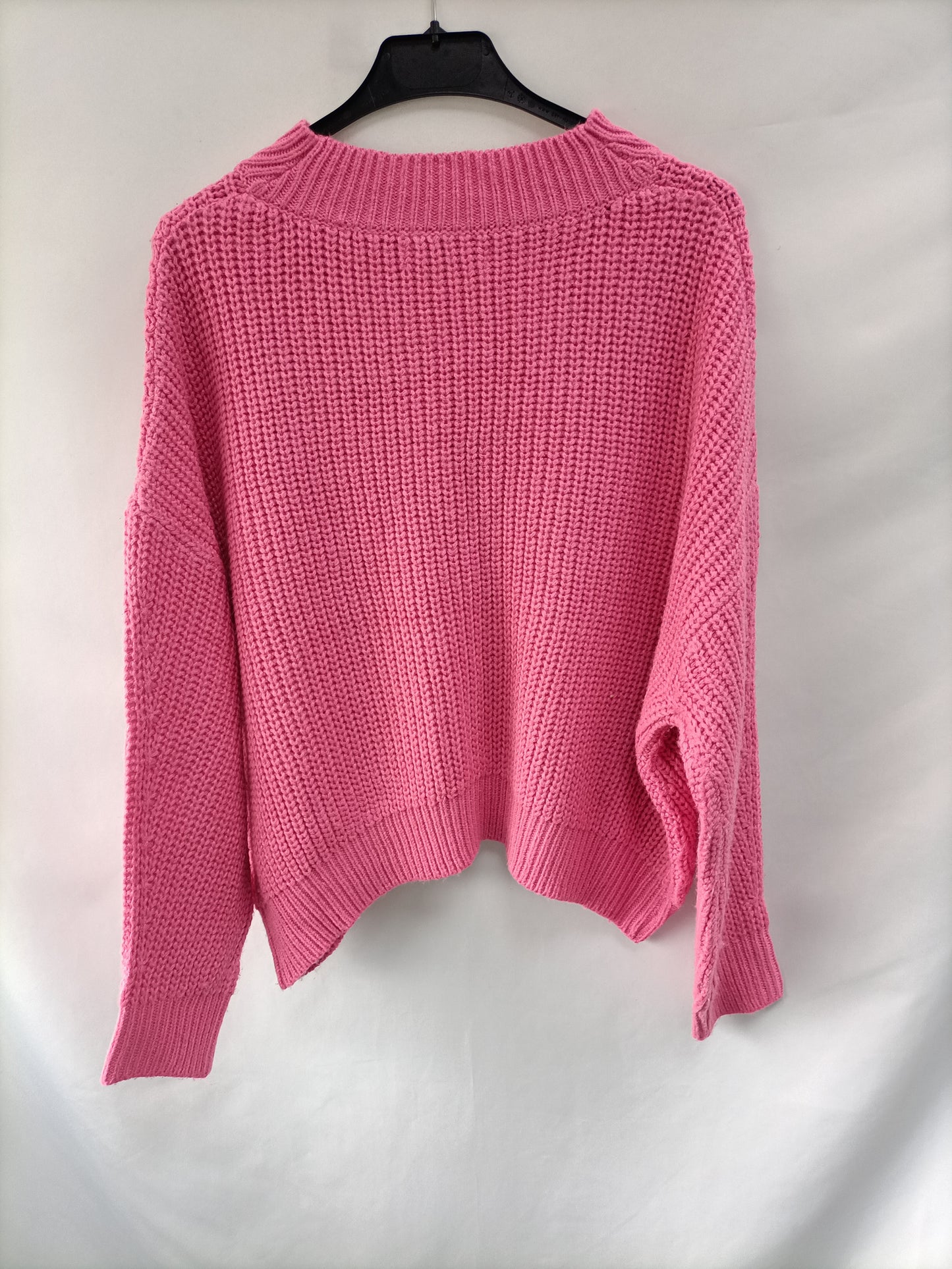 MANGO. Jersey rosa cortito T.s