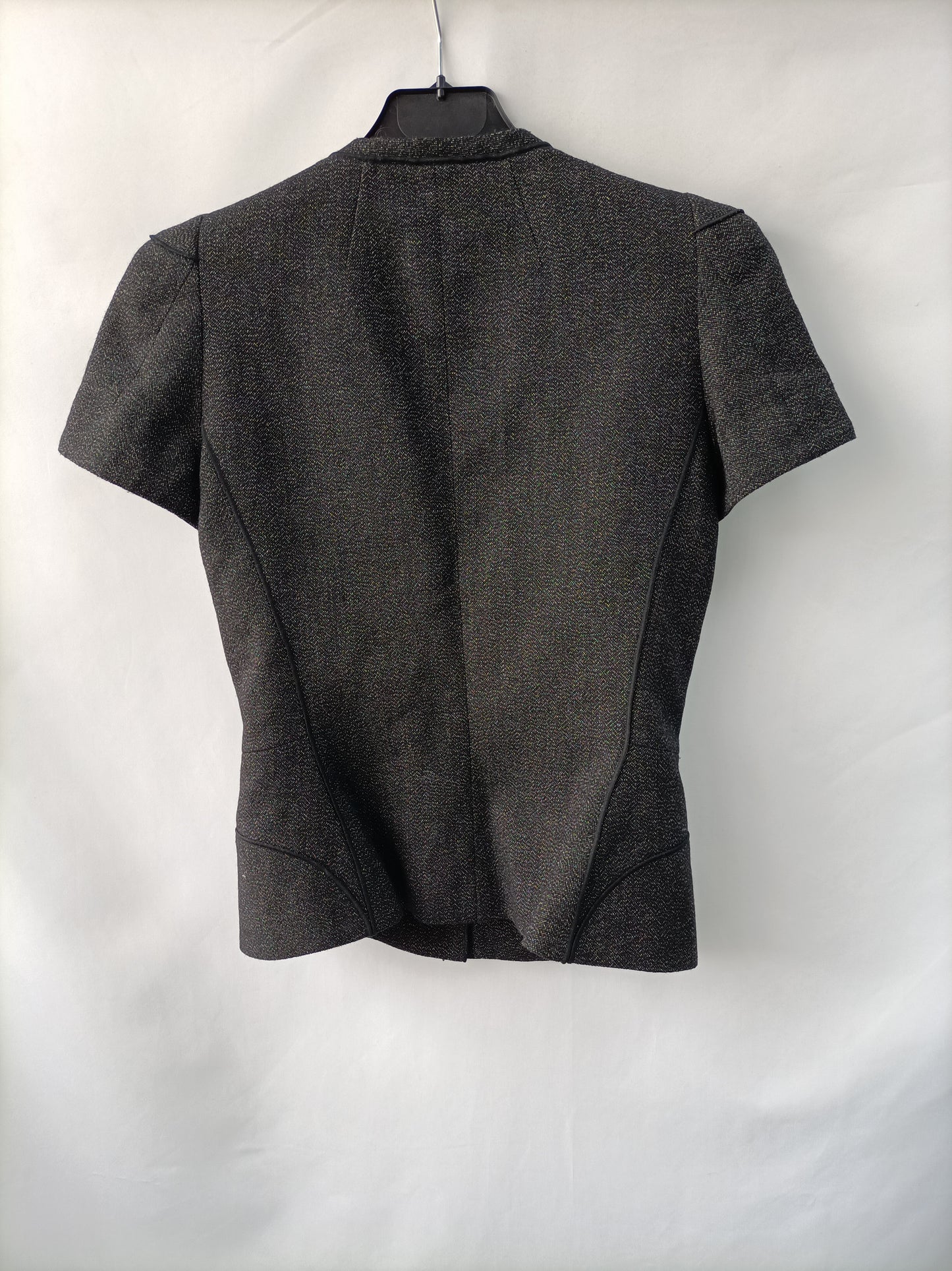 BIMBA Y LOLA. Chaqueta manga corta T.s