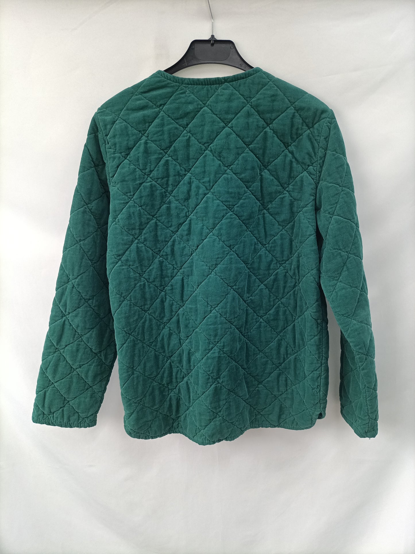 WAVE WITHOUT H. Green Jacket Your(s)