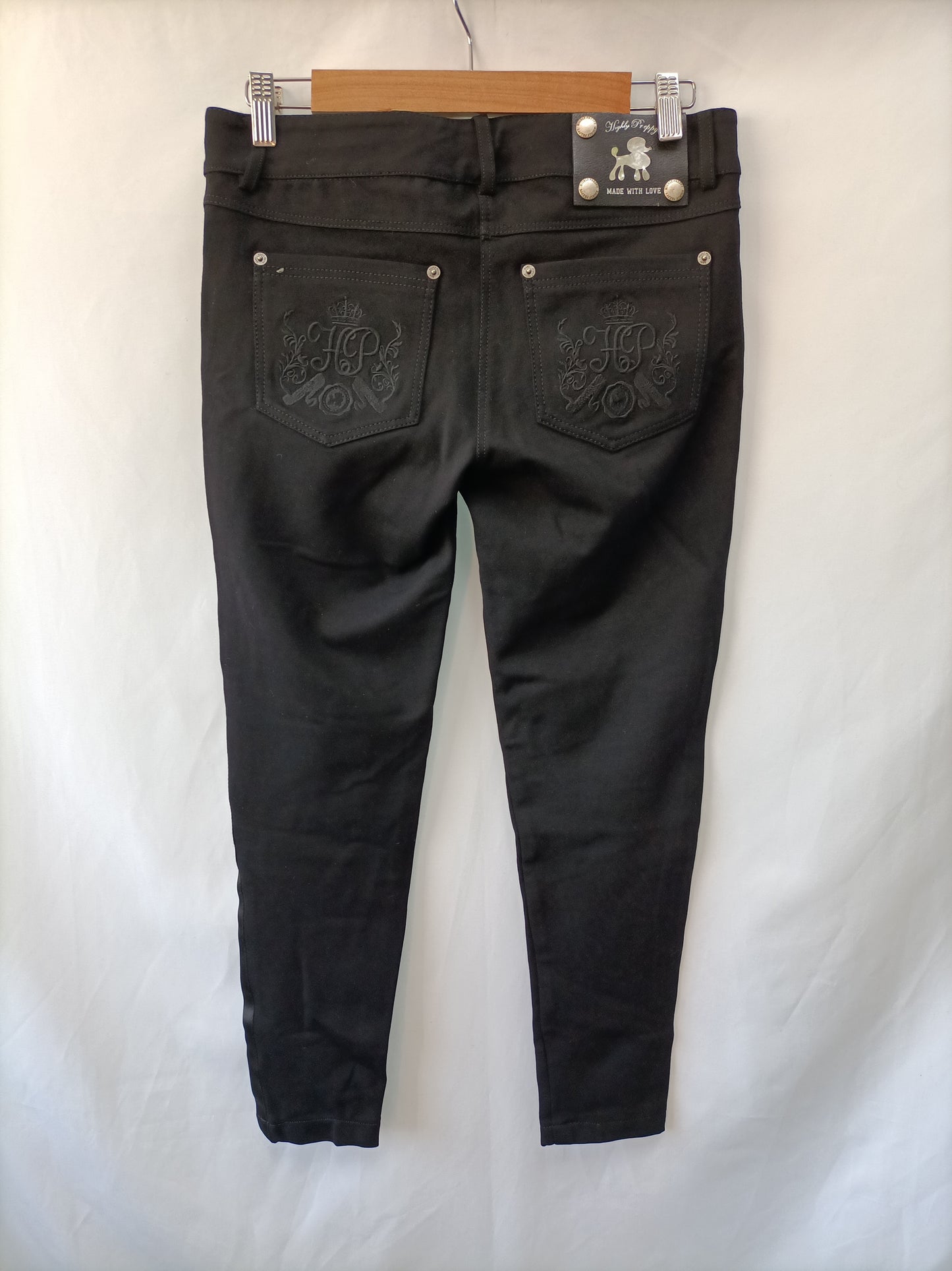 HIGHLY PREPPY.Pantalón negro elástico T.m