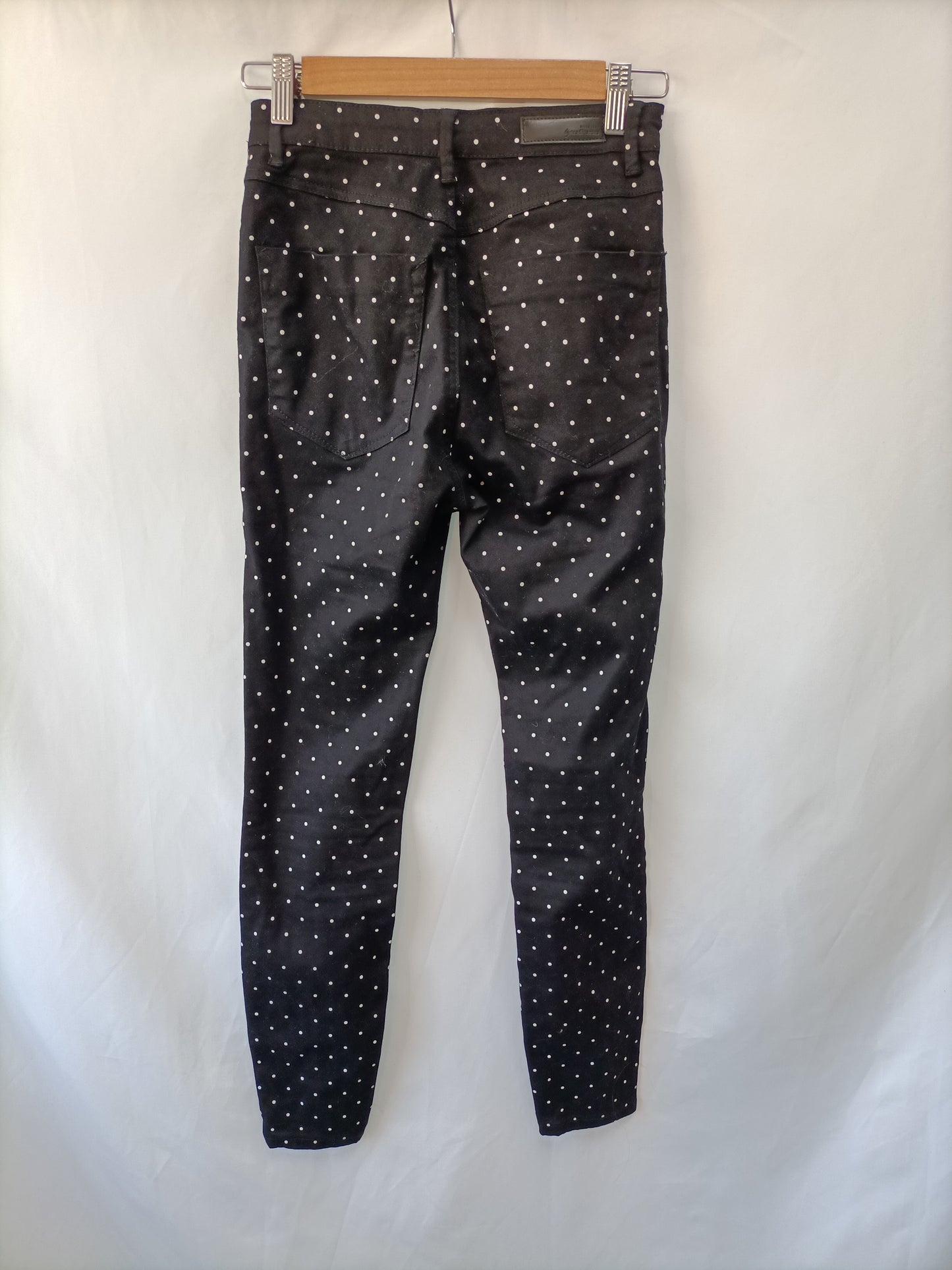 STRADIVARIUS.Pitillos elásticos lunares T.36