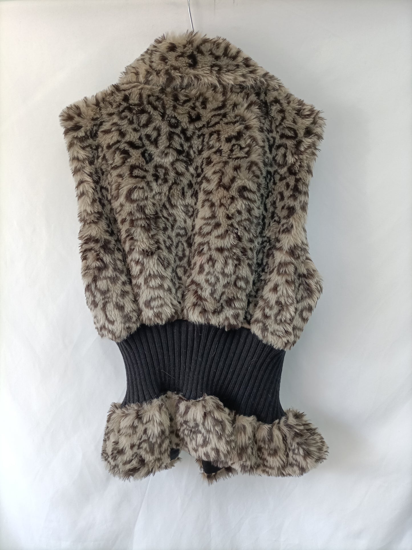 BOSEBELKING. Chaleco pelo sin mangas T.u(m)