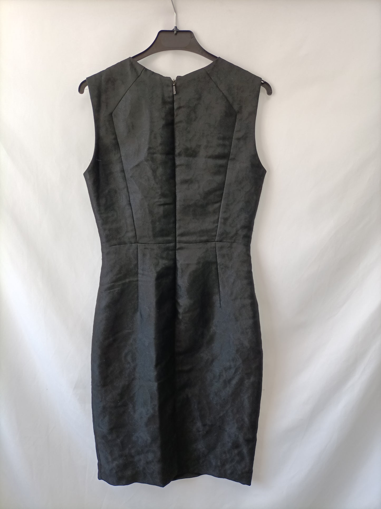 CAROLINA HERRERA. Black Ts midi dress