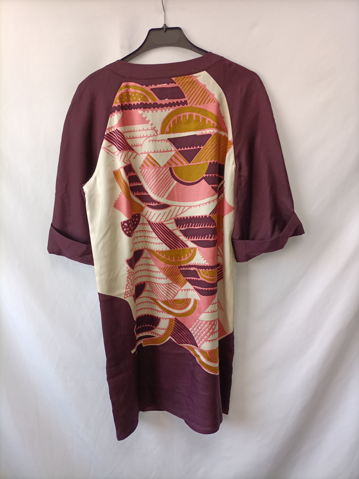 INTROPIA. Flowy Printed Dress Size 40