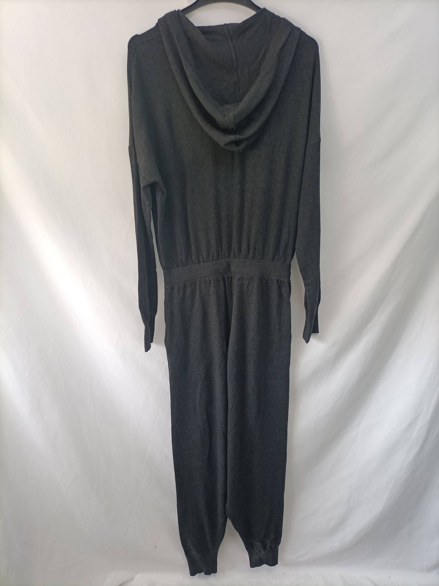 OYSHO. Grey knitted jumpsuit TM
