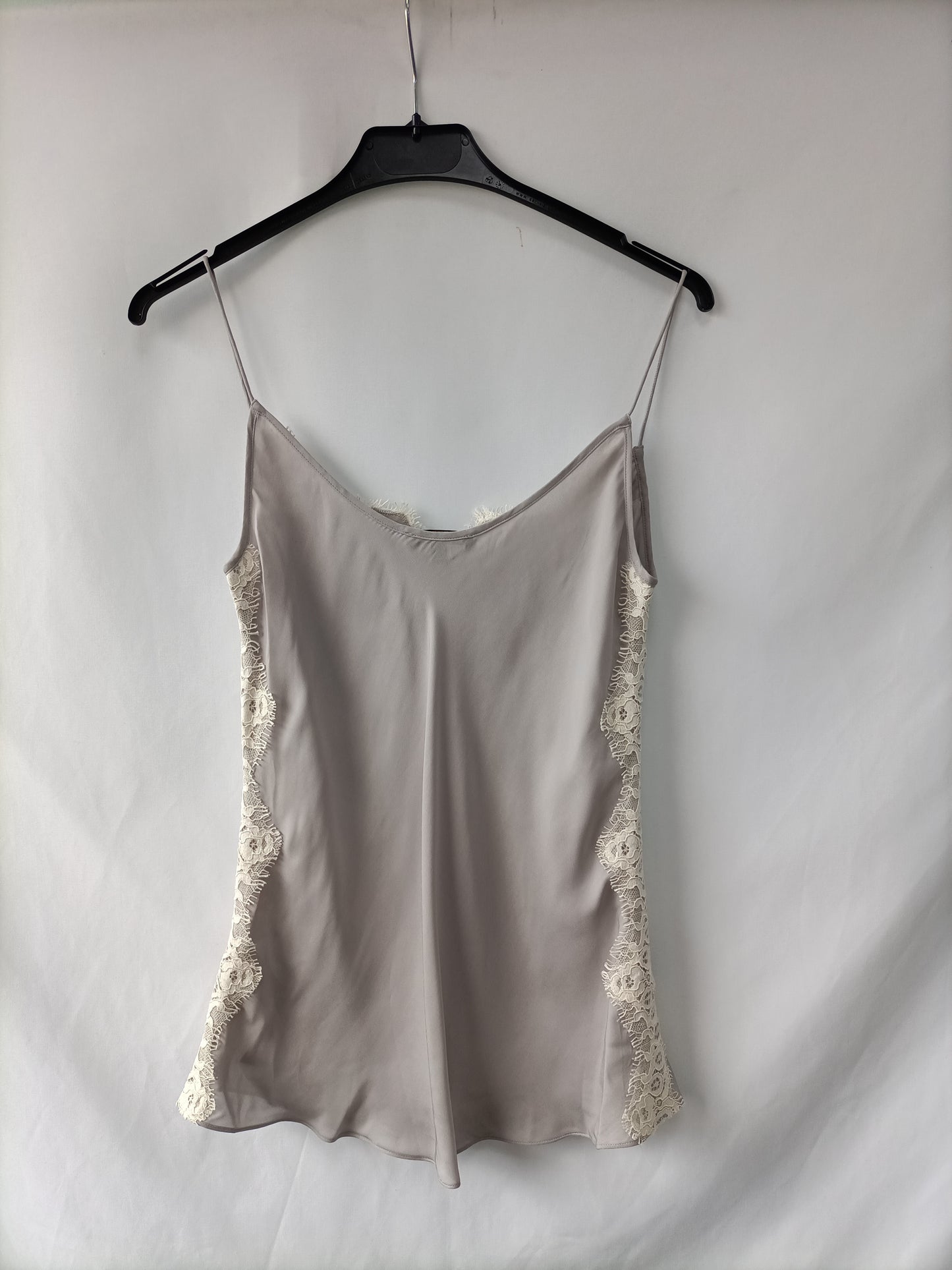 MASSIMO DUTTI. Tm gray lingerie top