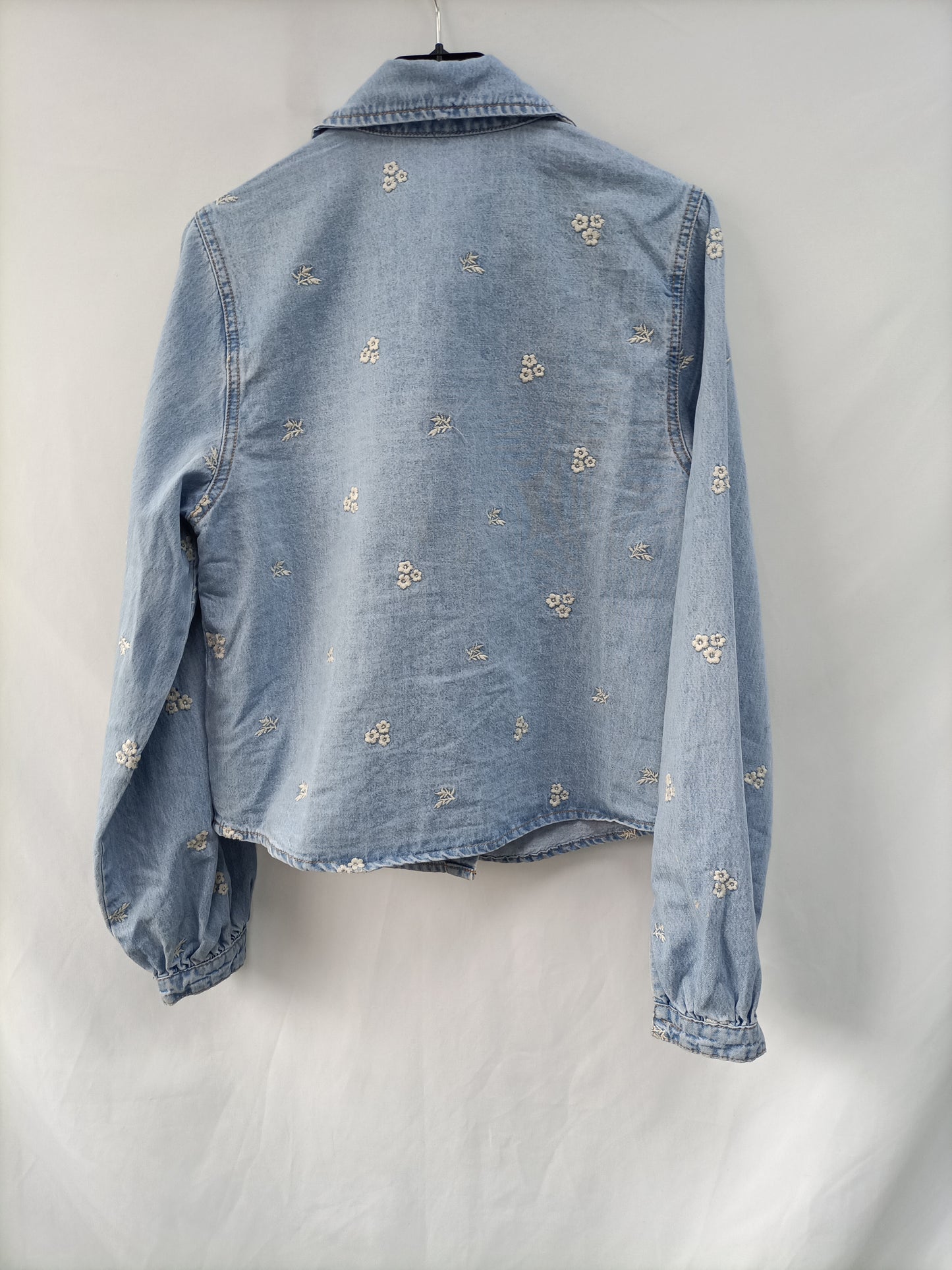 EDITED. Embroidered denim shirt T.36