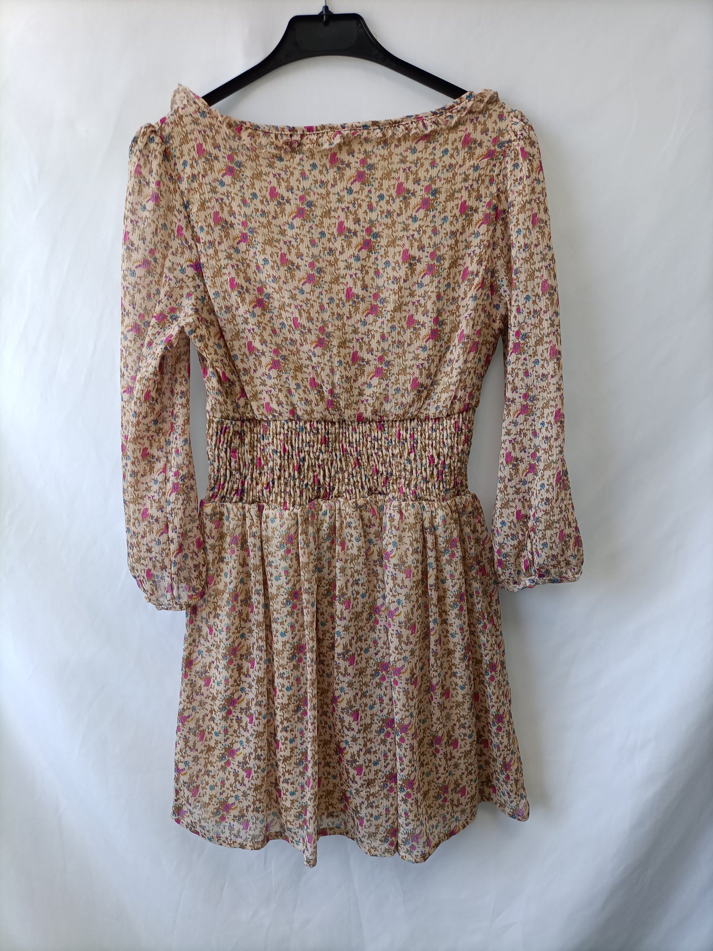 STRADIVARIUS. Vestido beige flores T.m