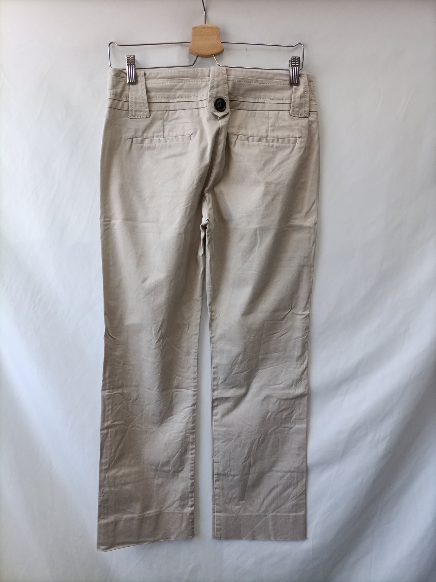 MANGO. Beige chino trousers, size 38