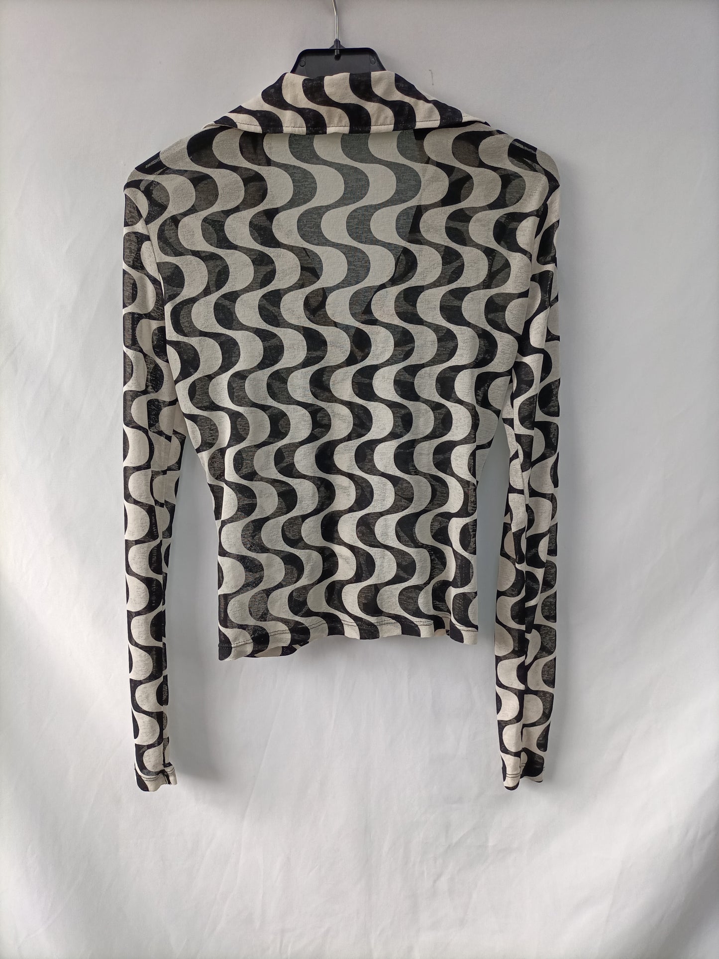 STRADIVARIUS.Top fruncido estampado retro T.M