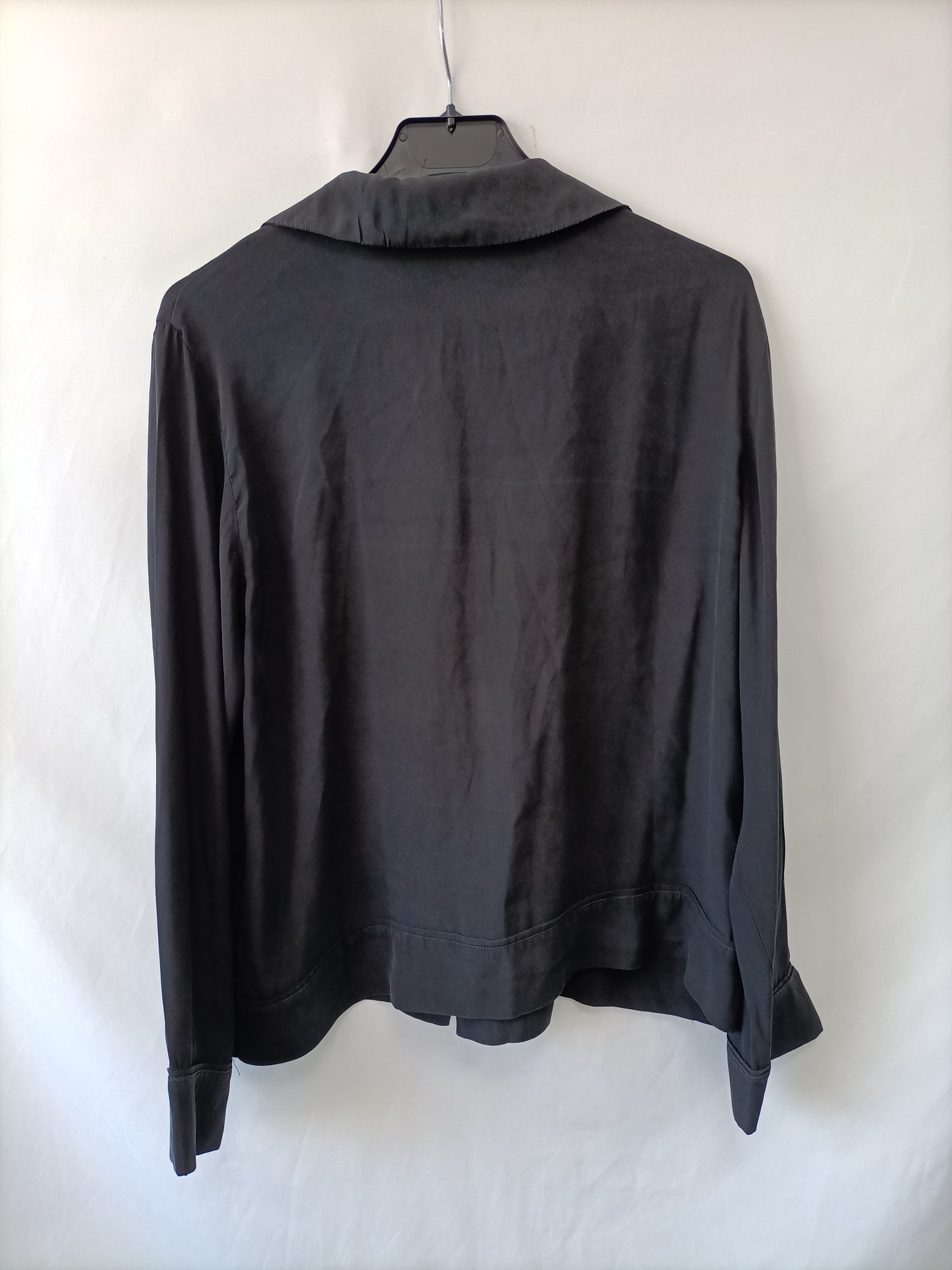 SHON MOTT. Black silk blouse T.2(m)