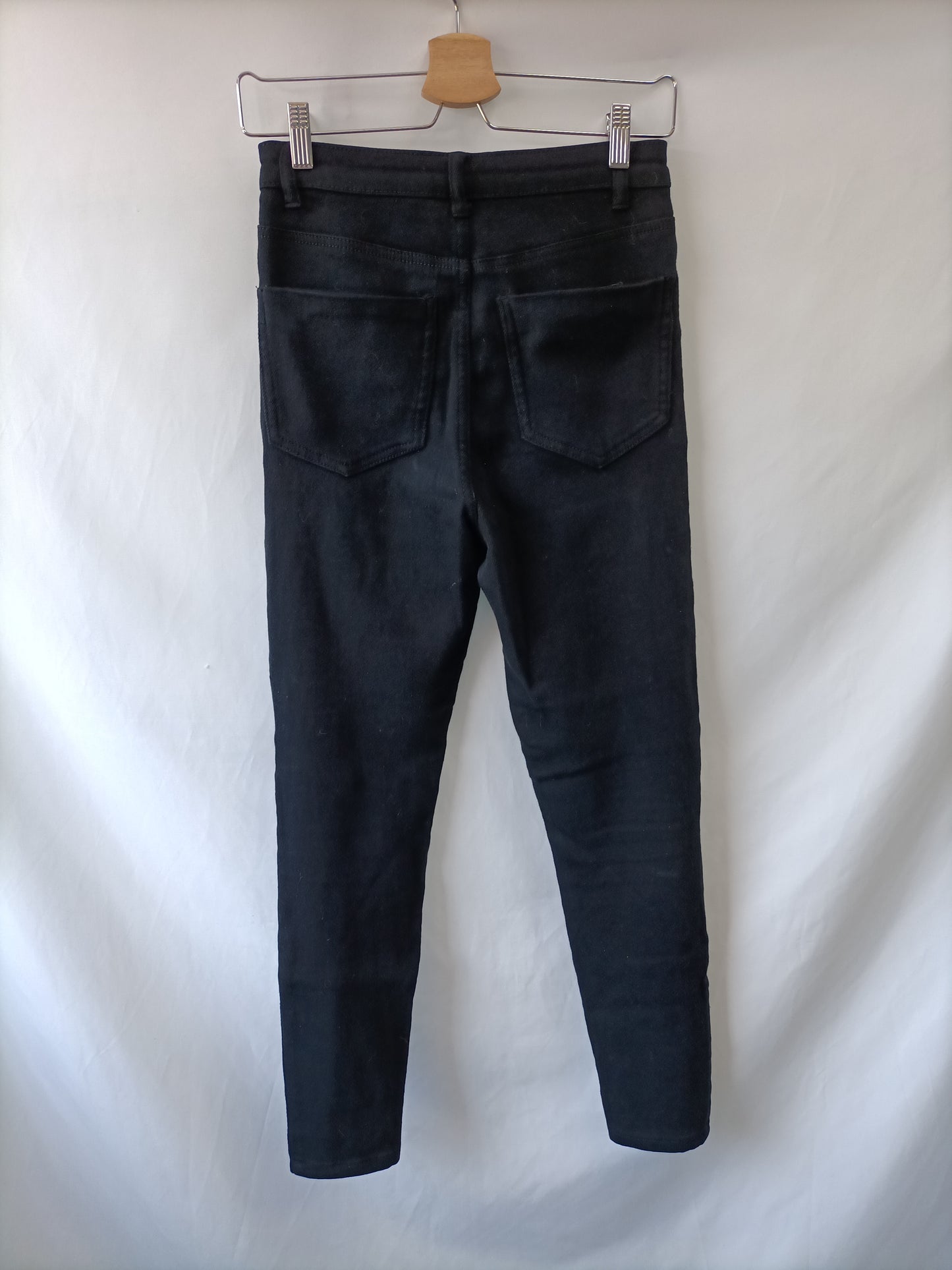 BERSHKA. Classic black trousers size 38