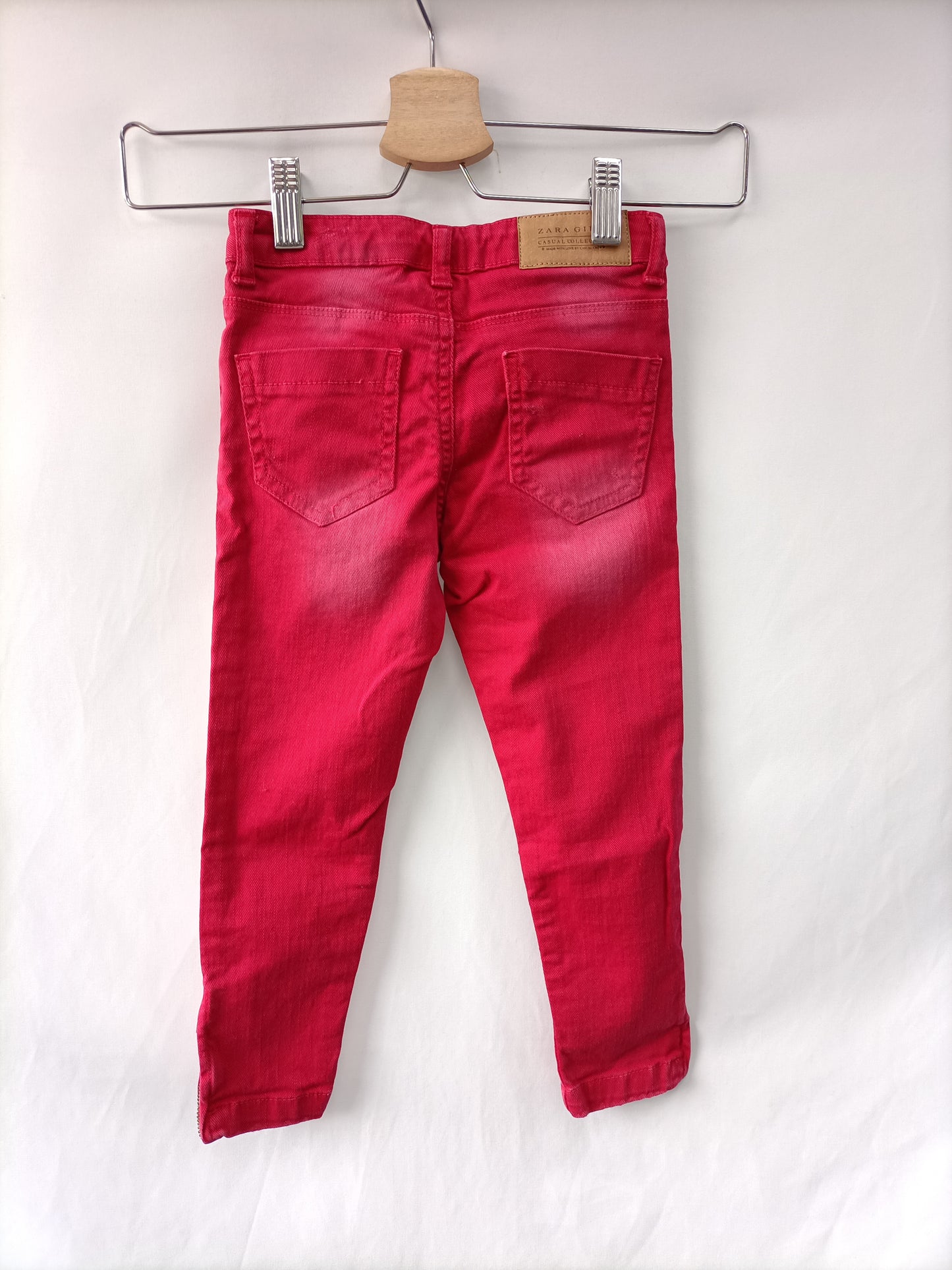 ZARA. Distressed pink trousers, size 3-4 years