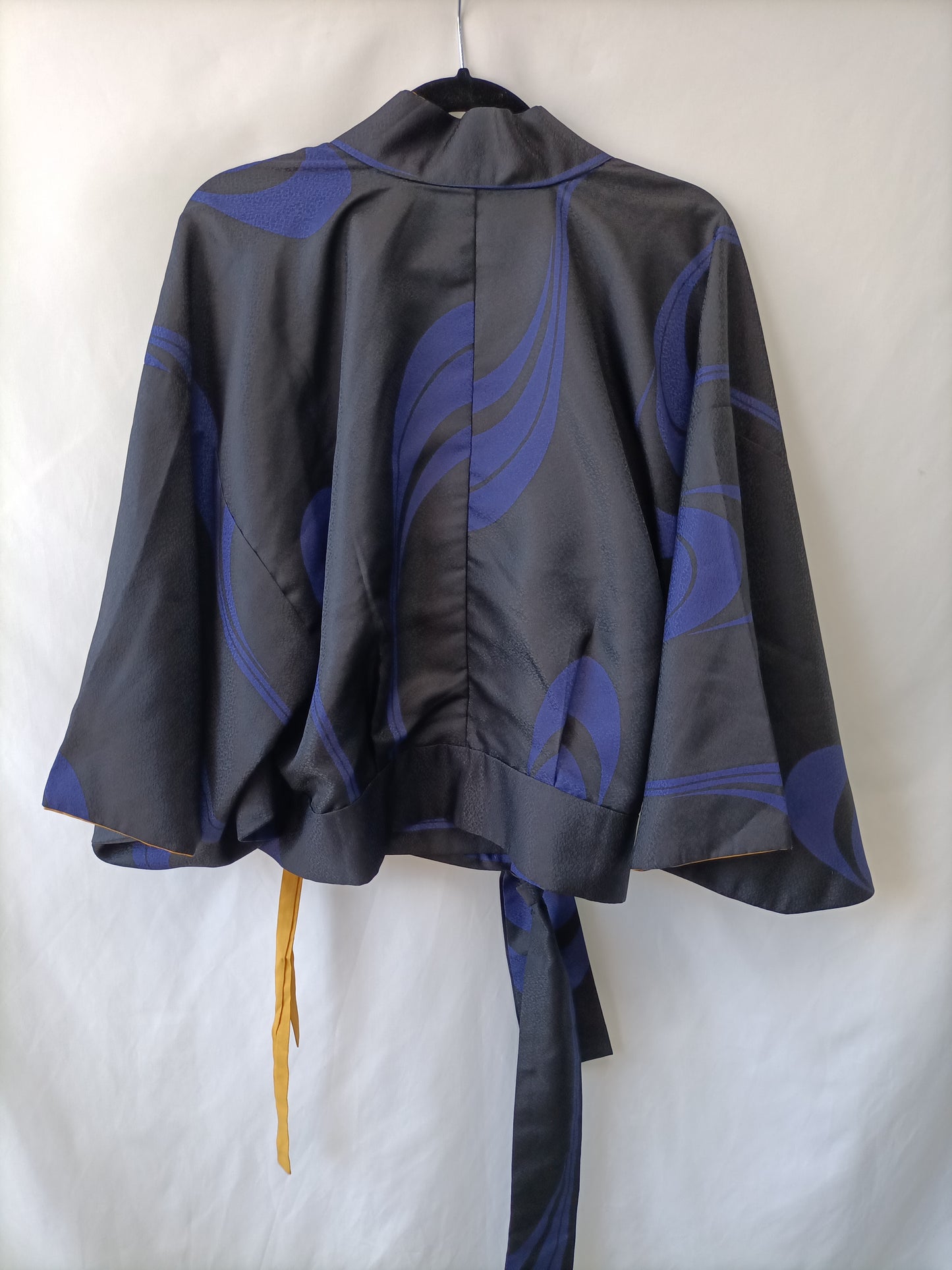 OTRAS. Top kimono cruzado T.u