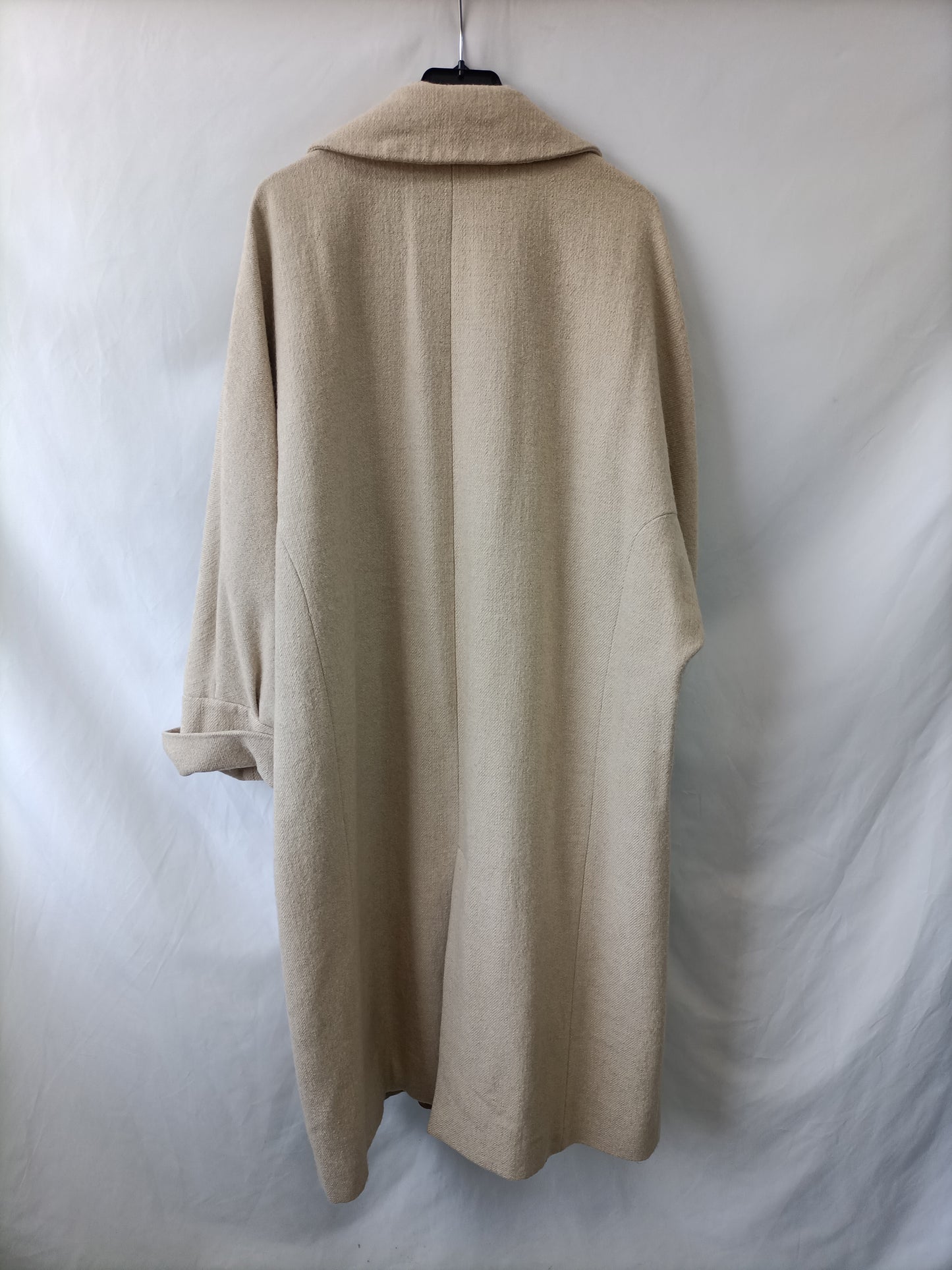 ZARA. Abrigo de paño beige T.m