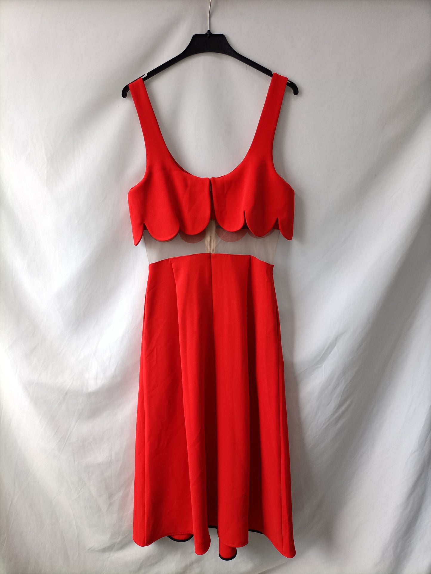 ZAYAN THE LABEL. Red Ts midi dress
