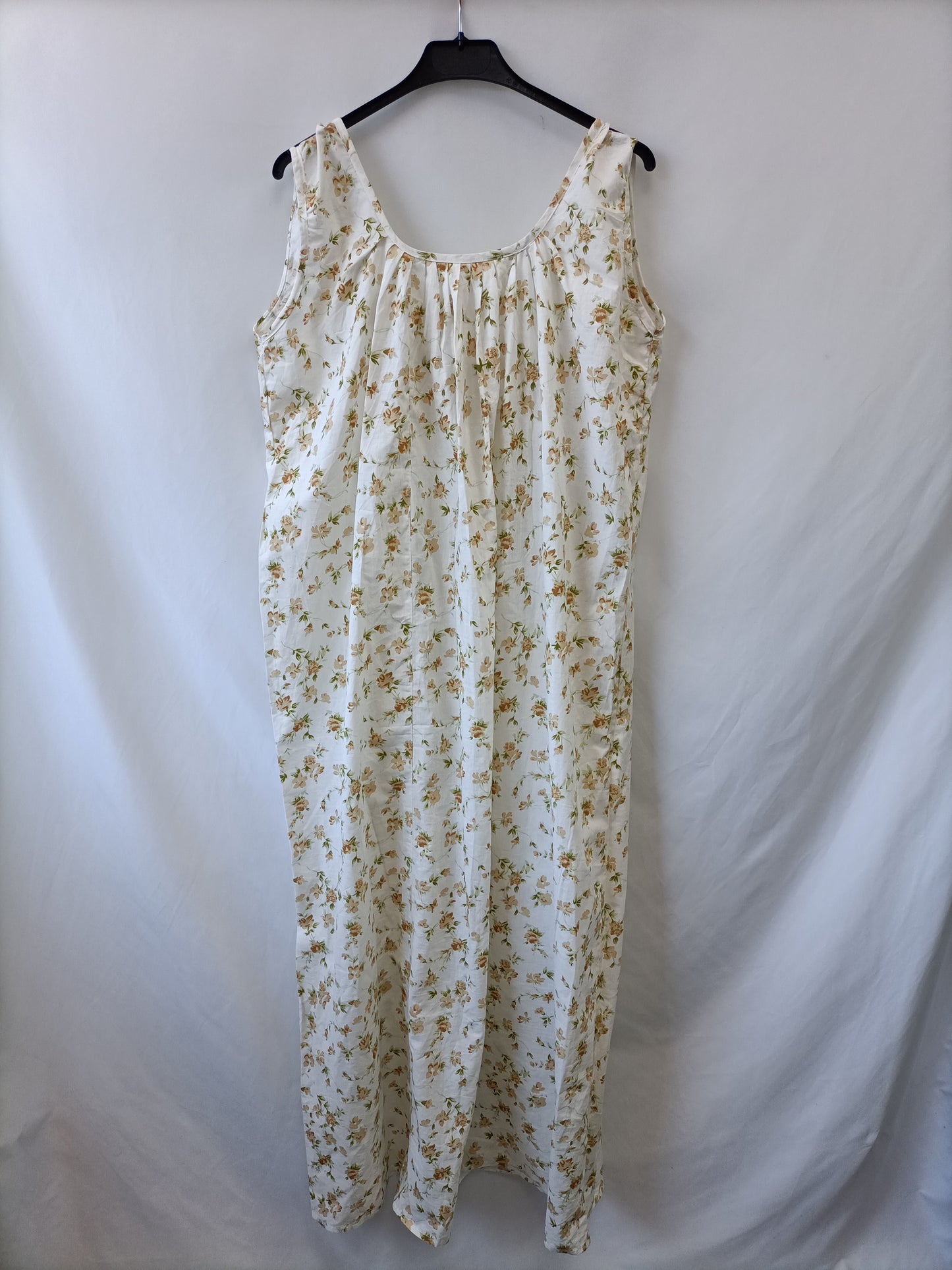OTRAS. Vestido blanco flores Tu(xl/xxl)