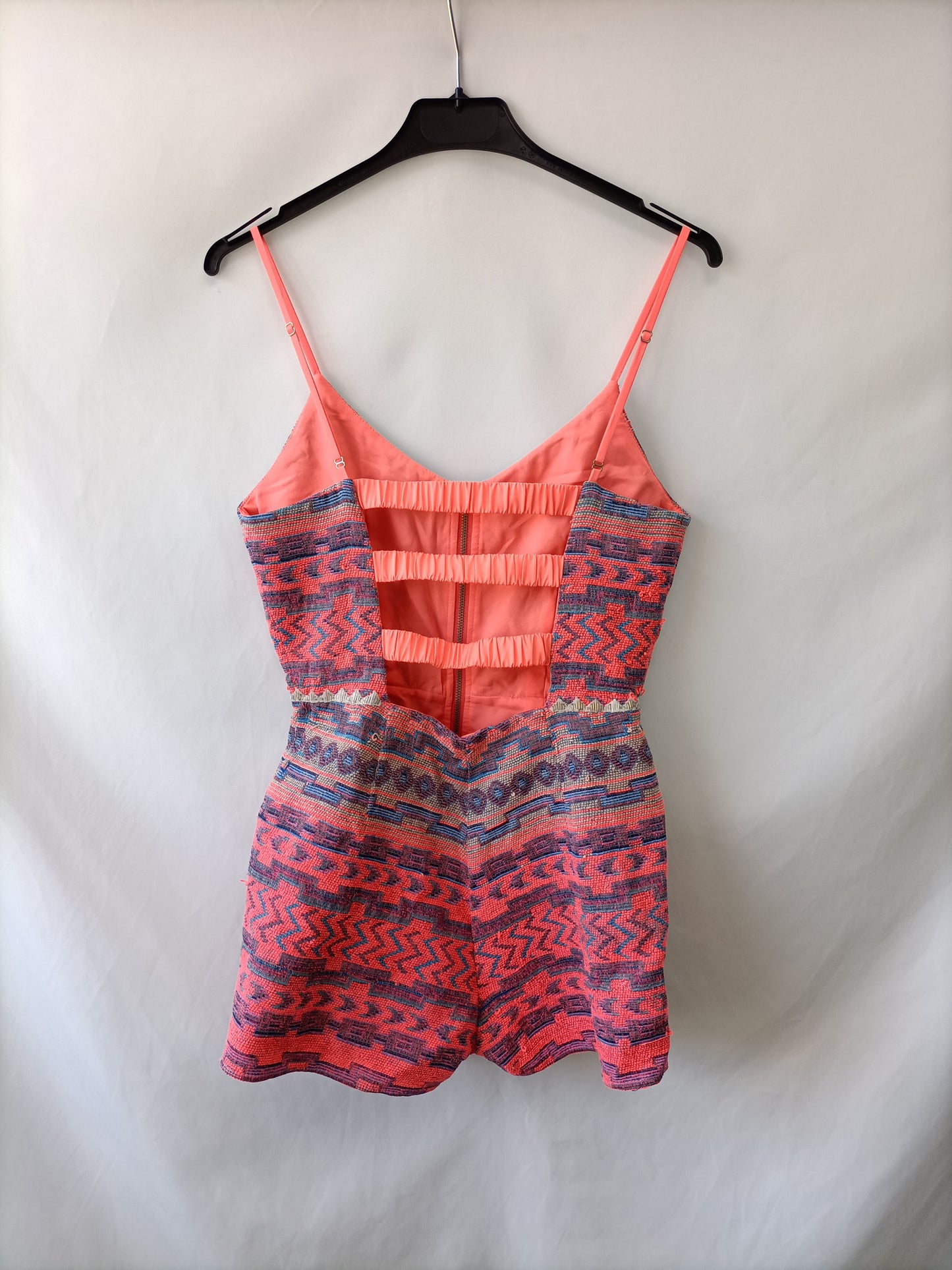 SAYLOR. Embroidered short jumpsuit T.xs