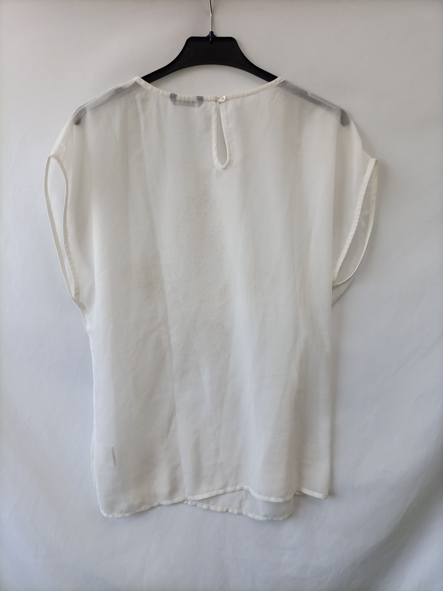 SISLEY. Blusa blanca sin mangas pelotas doradas T.l