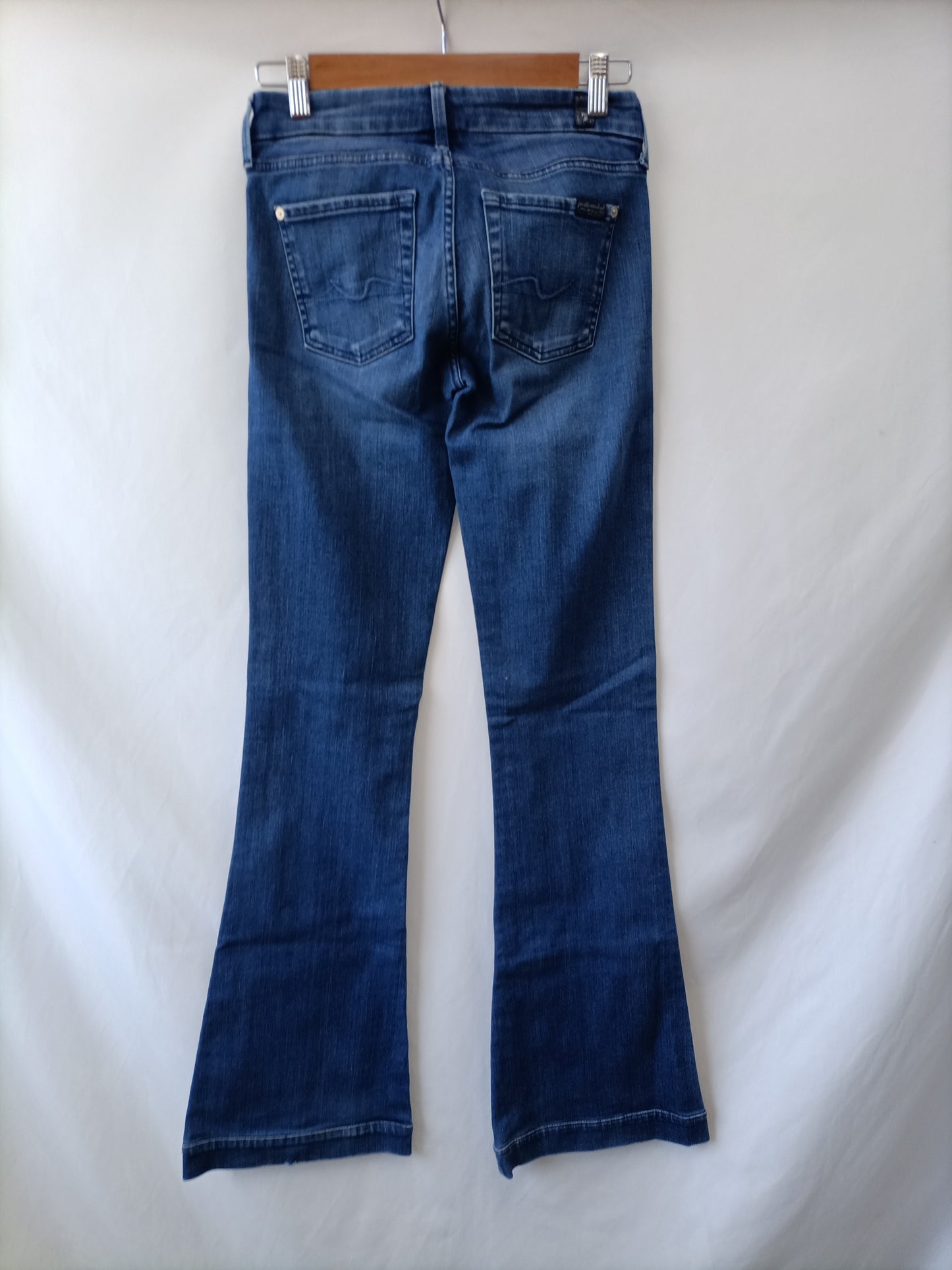 FOR ALL MANKIND SEVEN. Pantalón denim campana T.25(34)