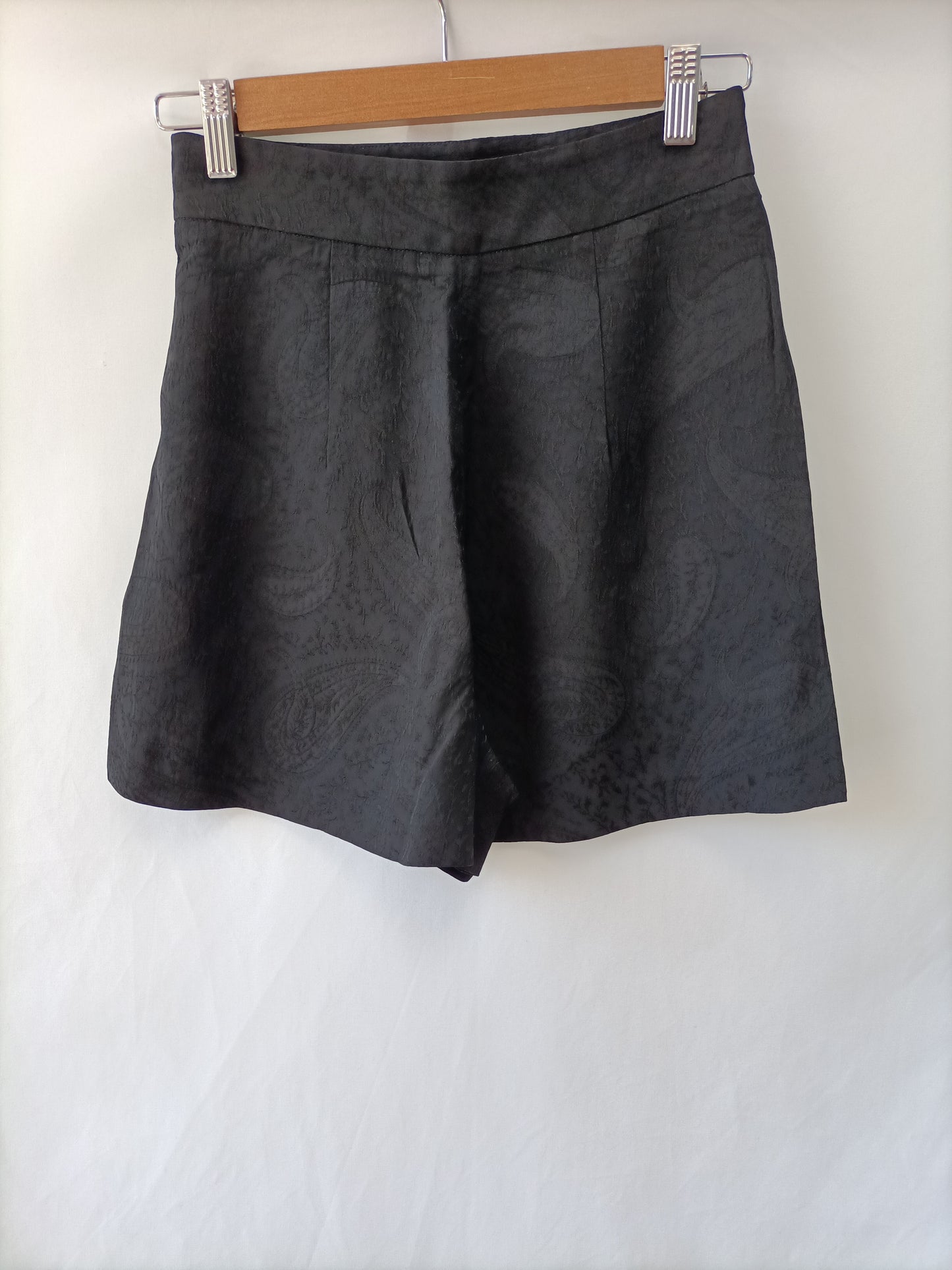 MAJE. Black Fluid Shorts Size 34