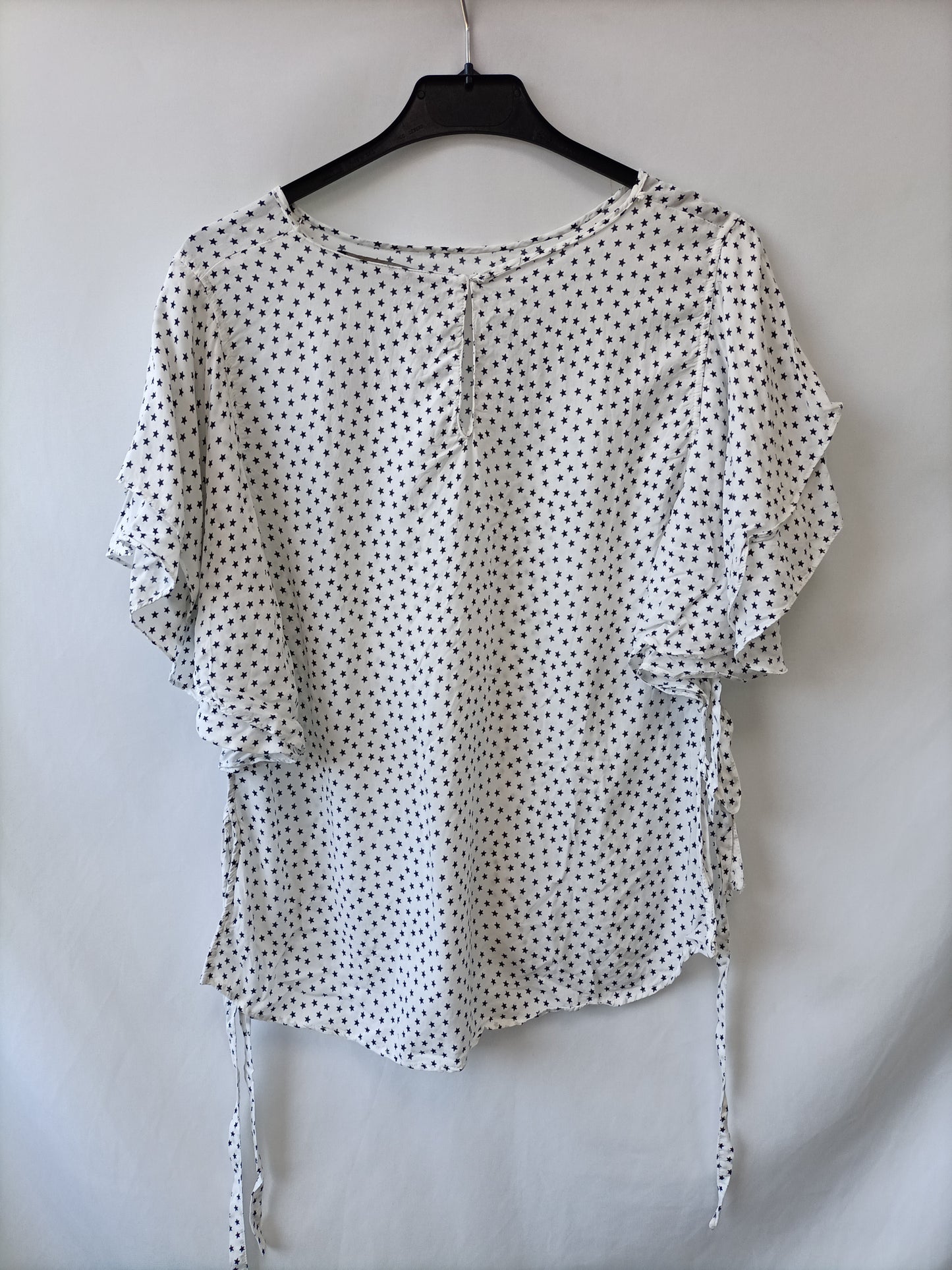 ZARA. Blusa blanca estrellas T.l