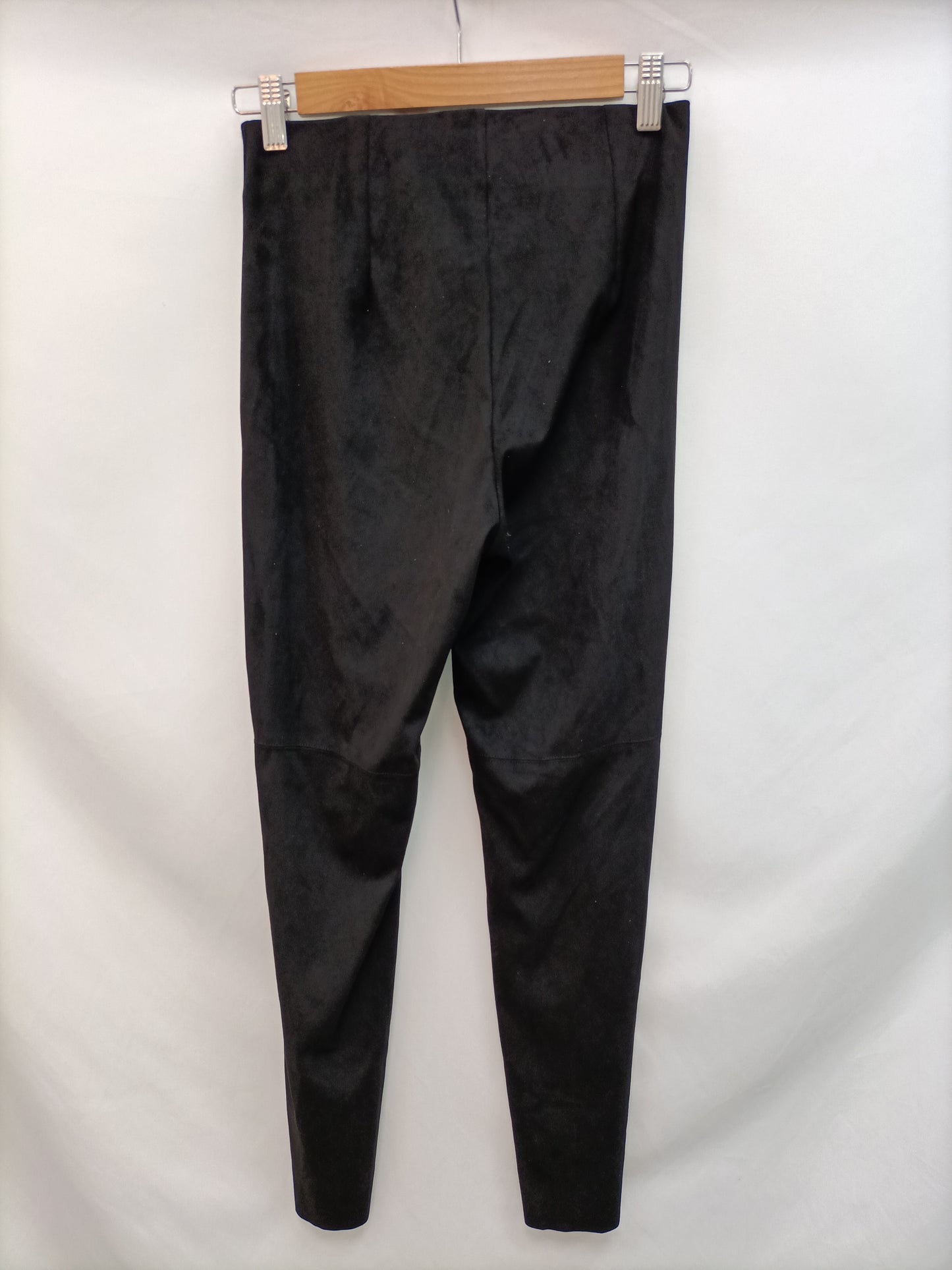 CALZEDONIA. Leggins negros antelina T.s