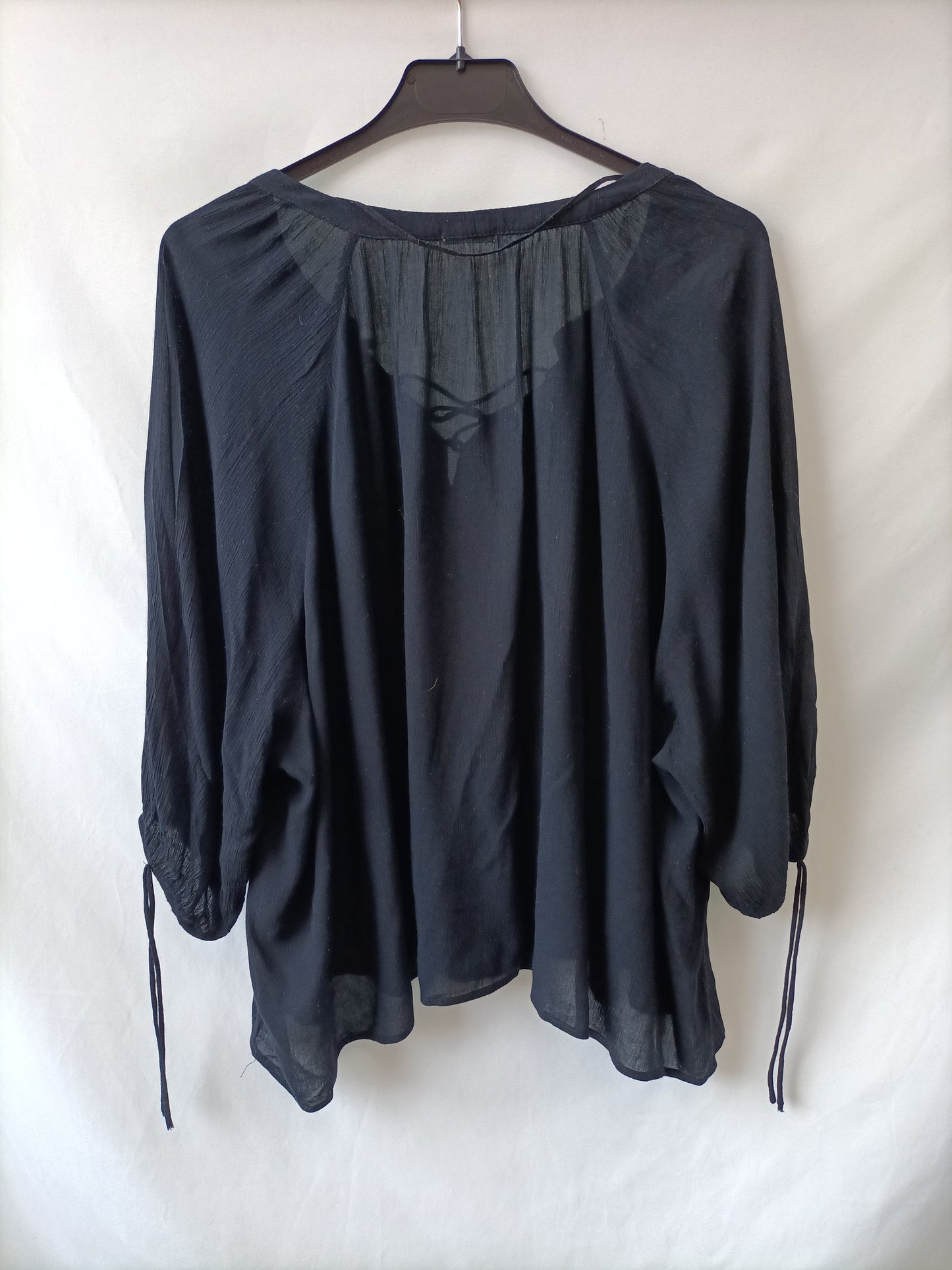 OYSHO.Black blouse TM