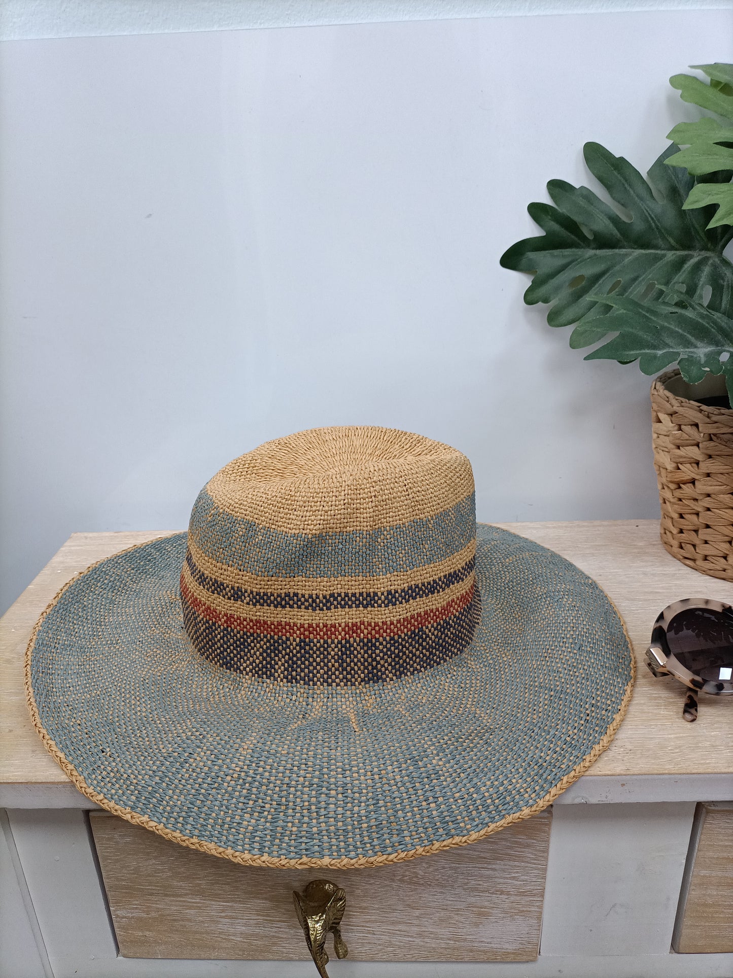 TINTORETTO. Sombrero rafia