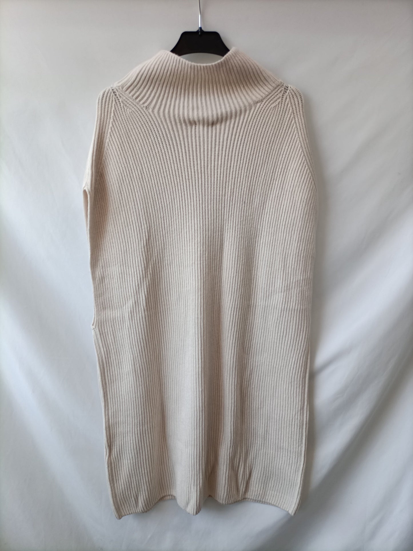 H&M. Vestido punto beige T.m