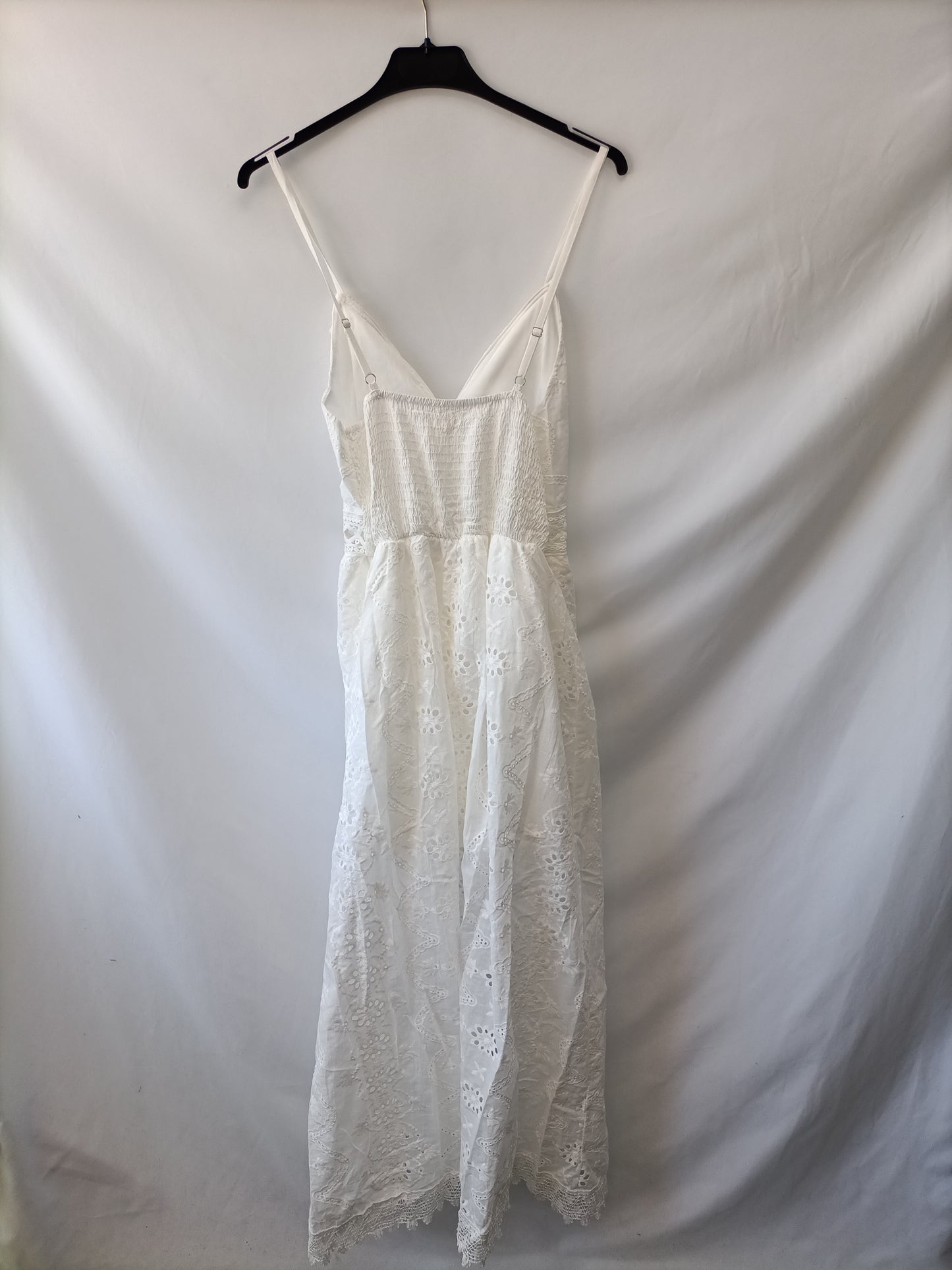 OTRAS.Mono blanco capa T.S