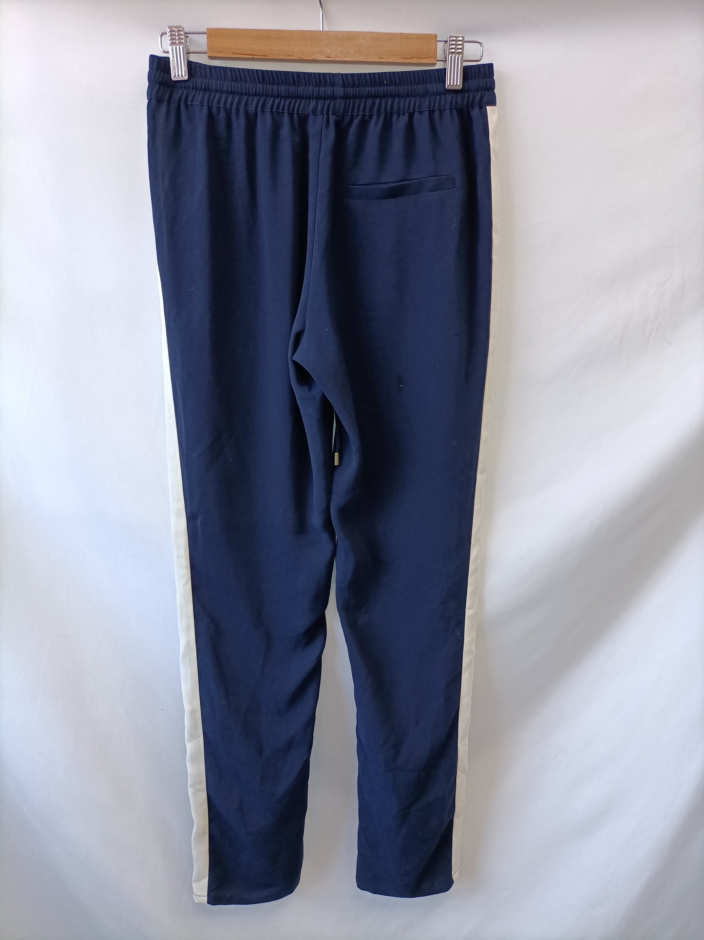 MBYM.Pantalones relajados raya T.s