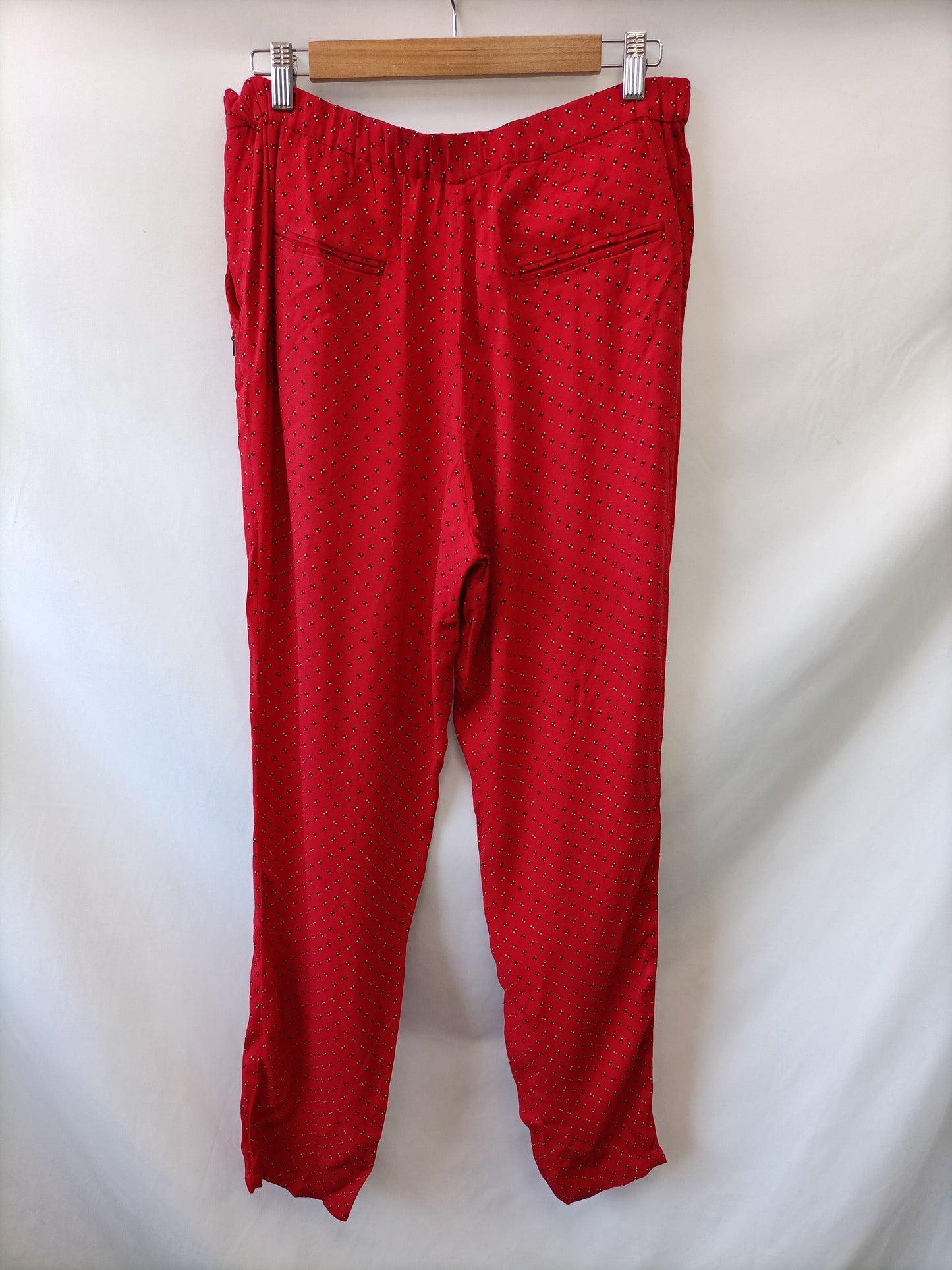 MANGO. Pantalón rojo fluido T.m