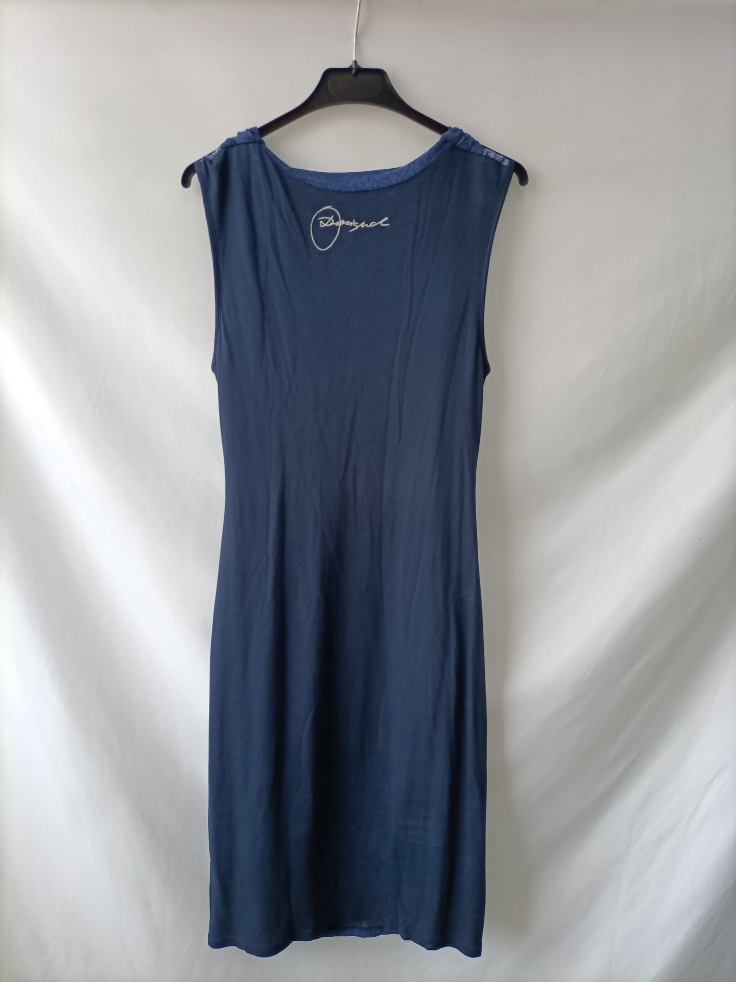 DESIGUAL. Vestido escote azul T. M