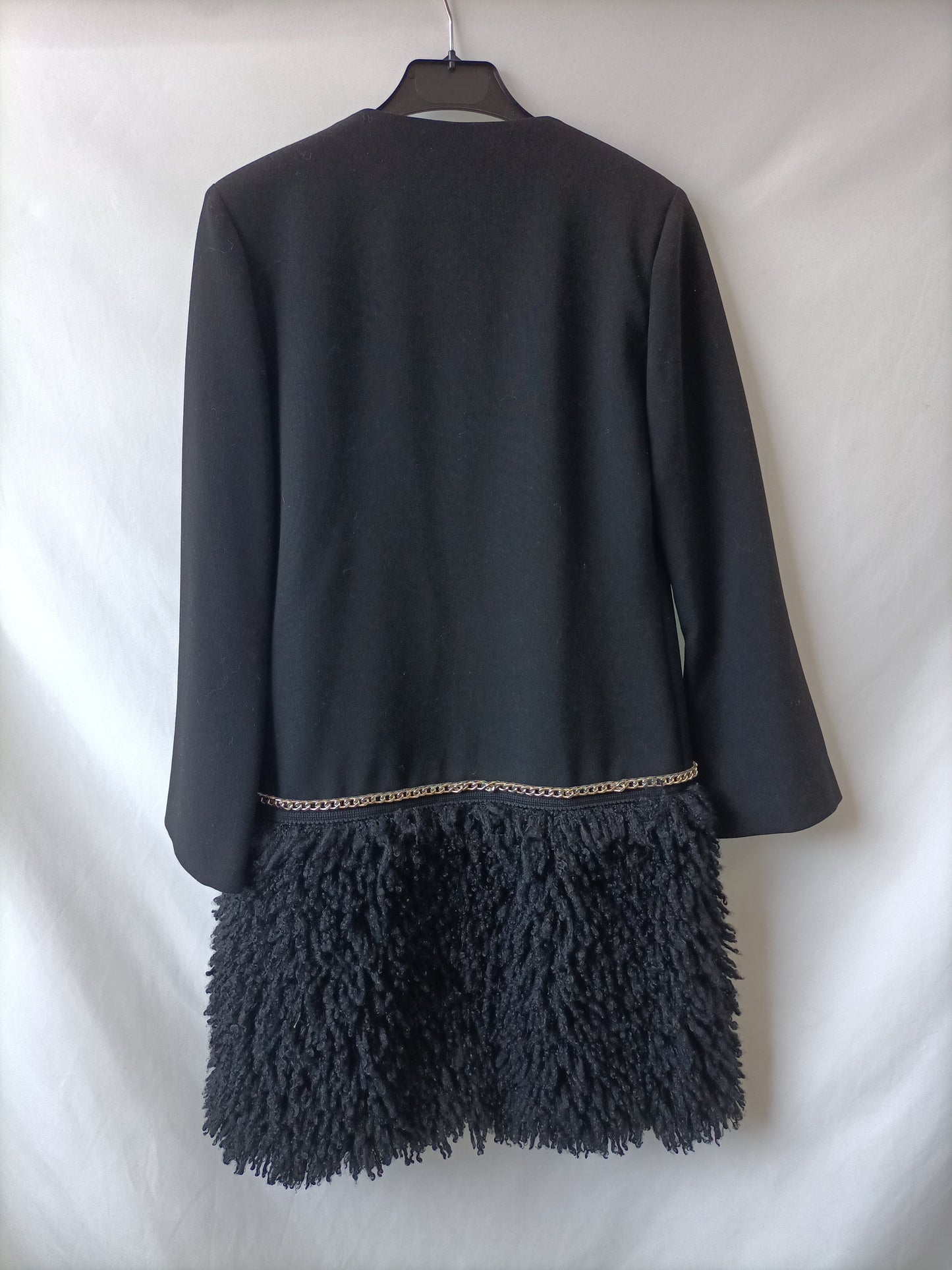 STELLA RICH. Double-textured black coat. Size 36