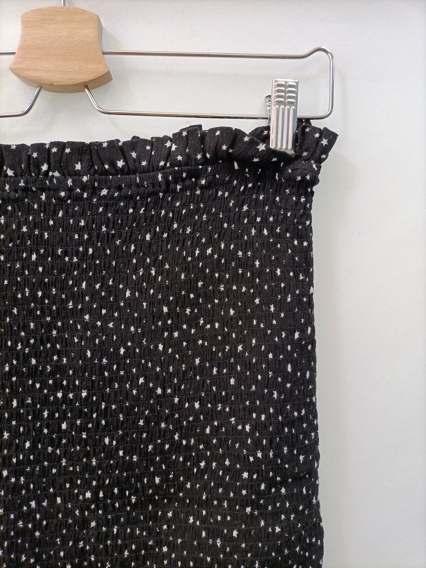 STRADIVARIUS. Falfa Plisada estrellas T.l